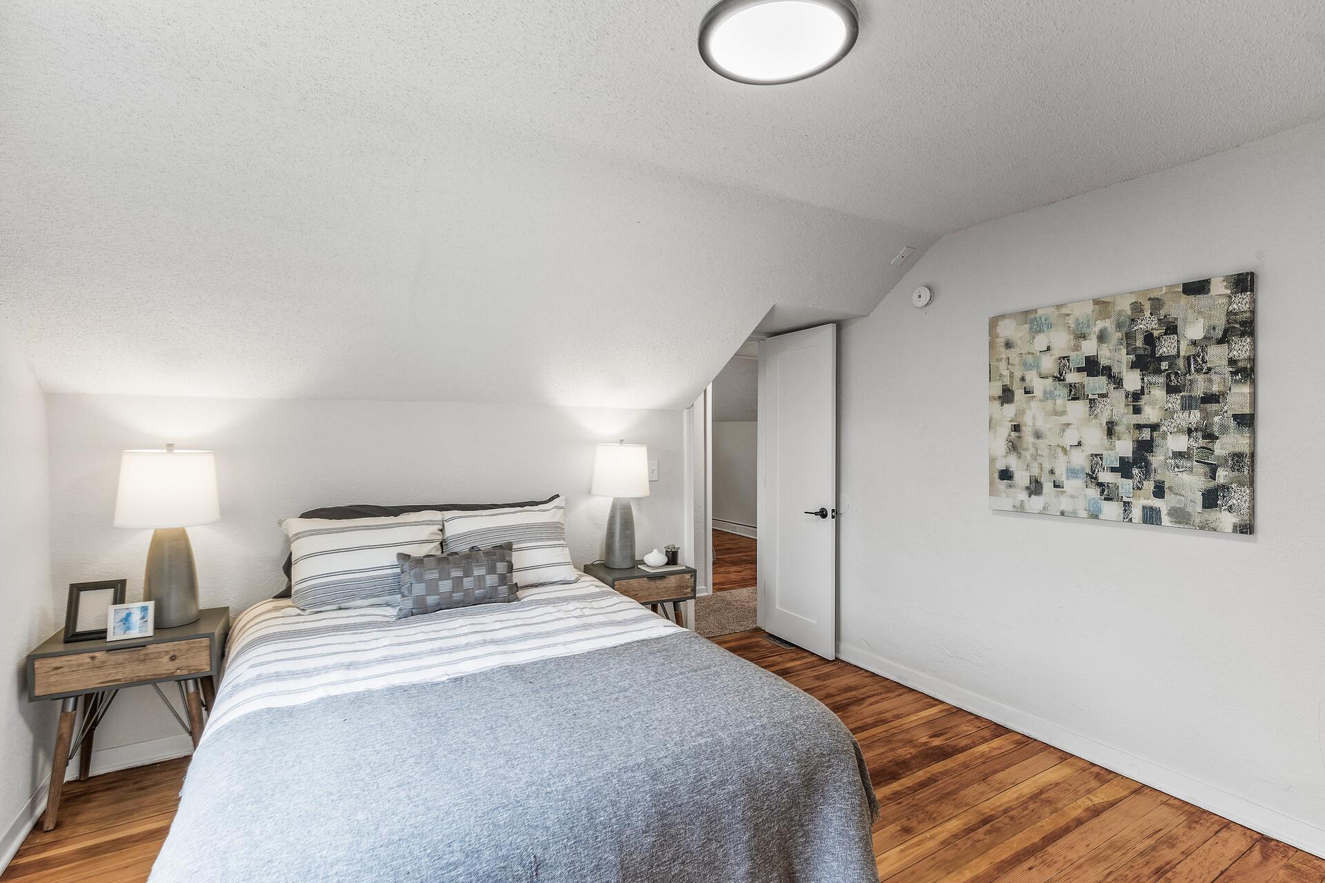 View of Residential at 633 Polk Street, Minneapolis MN 55413, Minneapolis (17 of 28) - Mike Wilen | Minnesota Team Real Estate