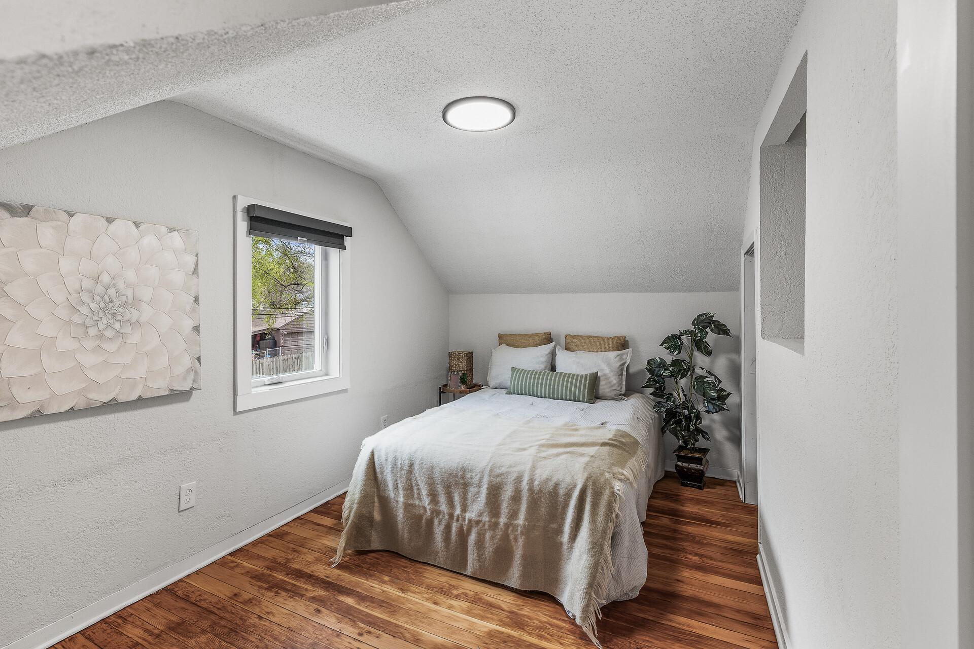 View of Residential at 633 Polk Street, Minneapolis MN 55413, Minneapolis (18 of 28) - Mike Wilen | Minnesota Team Real Estate