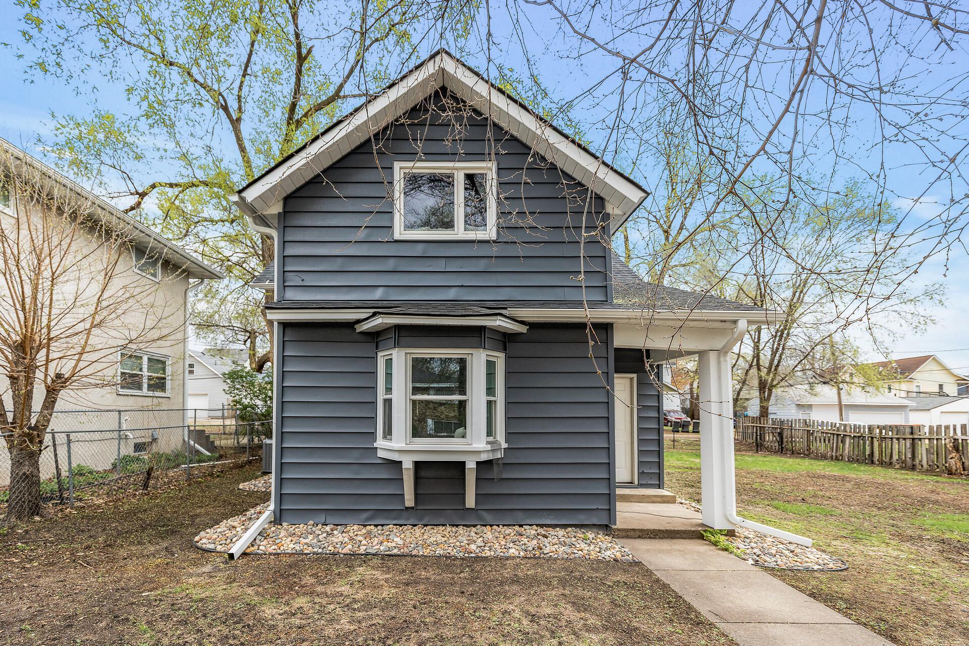 View of Residential at 633 Polk Street, Minneapolis MN 55413, Minneapolis (22 of 28) - Mike Wilen | Minnesota Team Real Estate