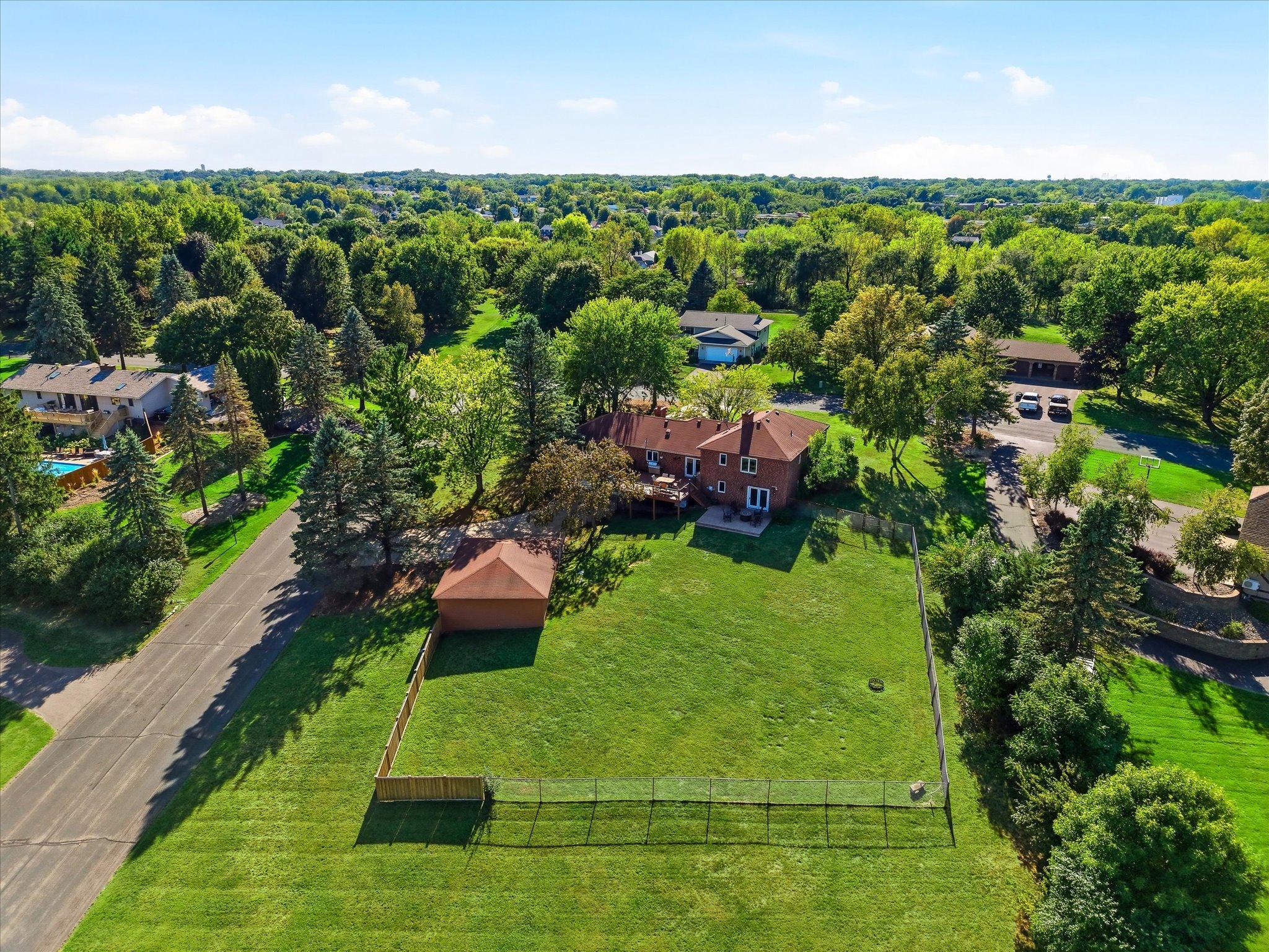 View of Residential at 5431 Hilltop Avenue, Lake Elmo MN 55042, Lake Elmo (2 of 41) - Mike Wilen | Minnesota Team Real Estate