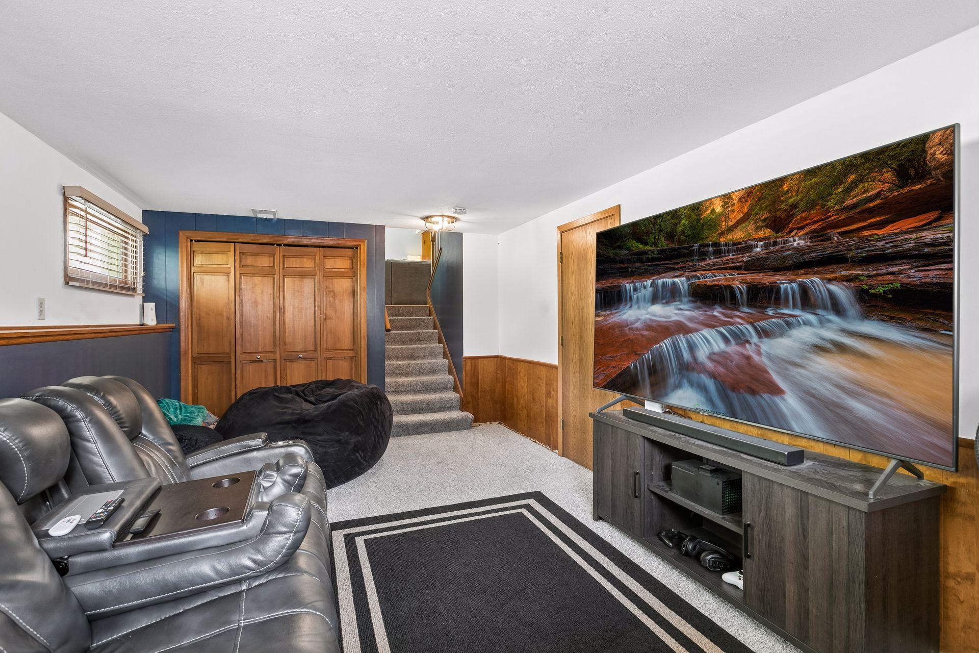 View of Residential at 2230 Decatur Avenue, Golden Valley MN 55427, Golden Valley (18 of 29) - Mike Wilen | Minnesota Team Real Estate