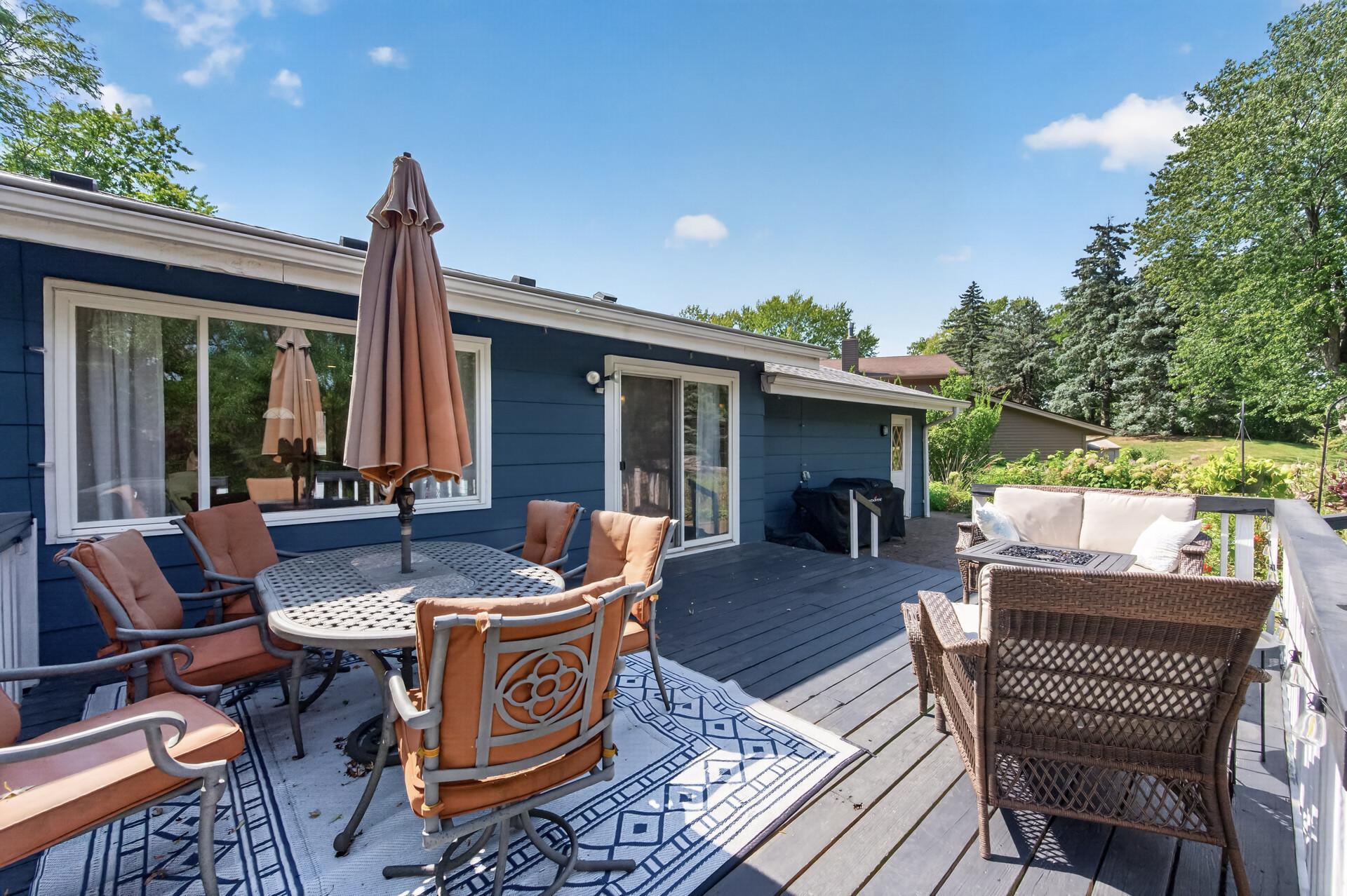 View of Residential at 11901 River Hills Circle, Burnsville MN 55337, Burnsville (37 of 50) - Mike Wilen | Minnesota Team Real Estate