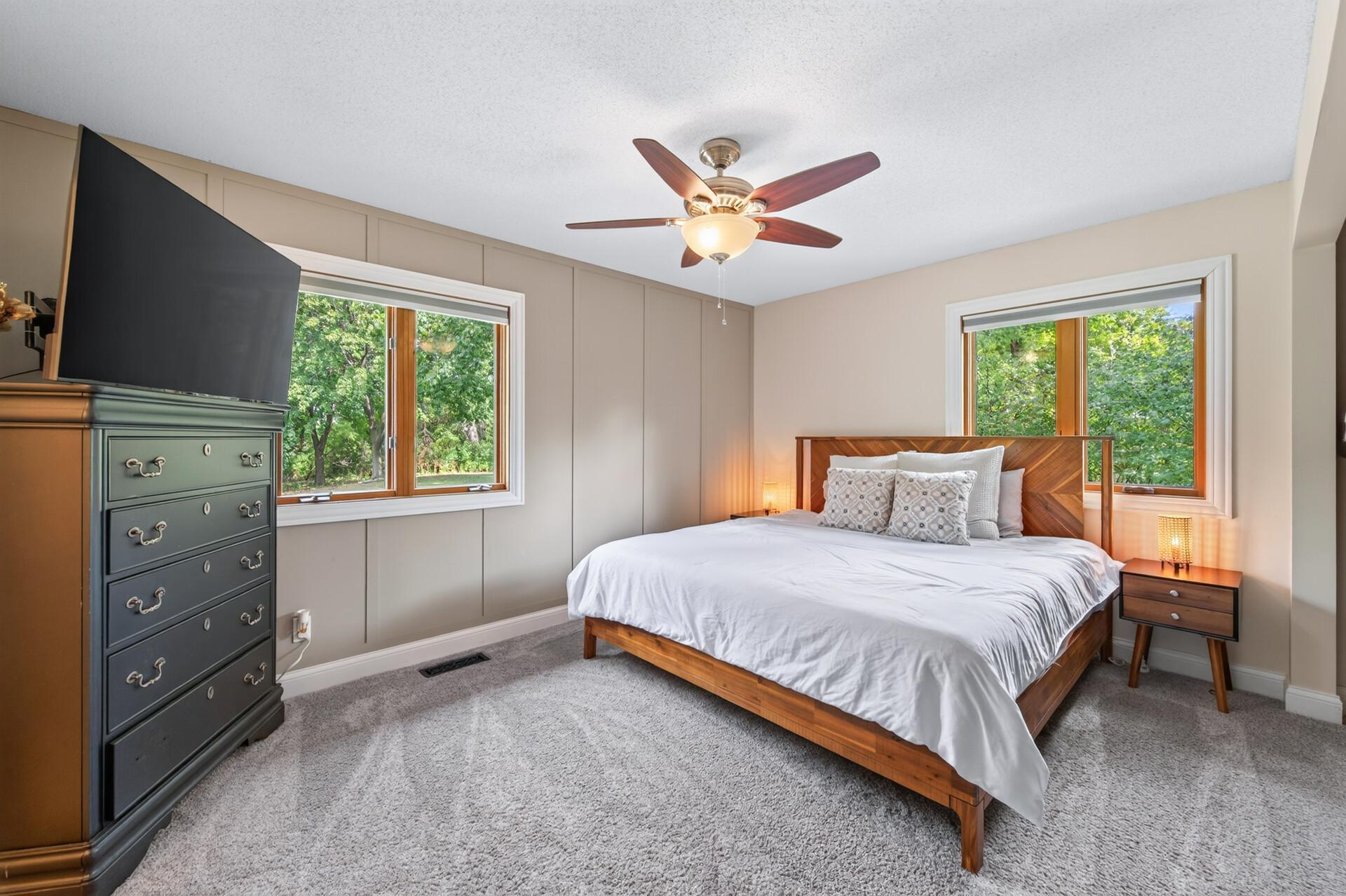 View of Residential at 11901 River Hills Circle, Burnsville MN 55337, Burnsville (22 of 50) - Mike Wilen | Minnesota Team Real Estate