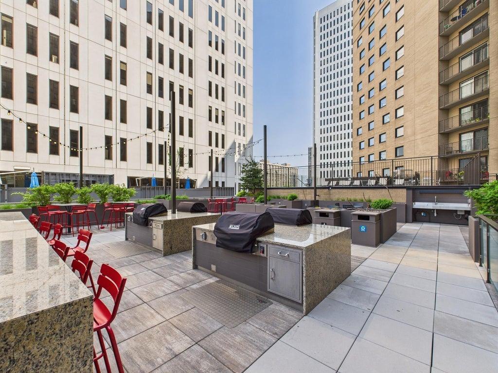 View of Residential at 121 Washington Avenue #1705, Minneapolis MN 55401, Minneapolis (20 of 30) - Mike Wilen | Minnesota Team Real Estate