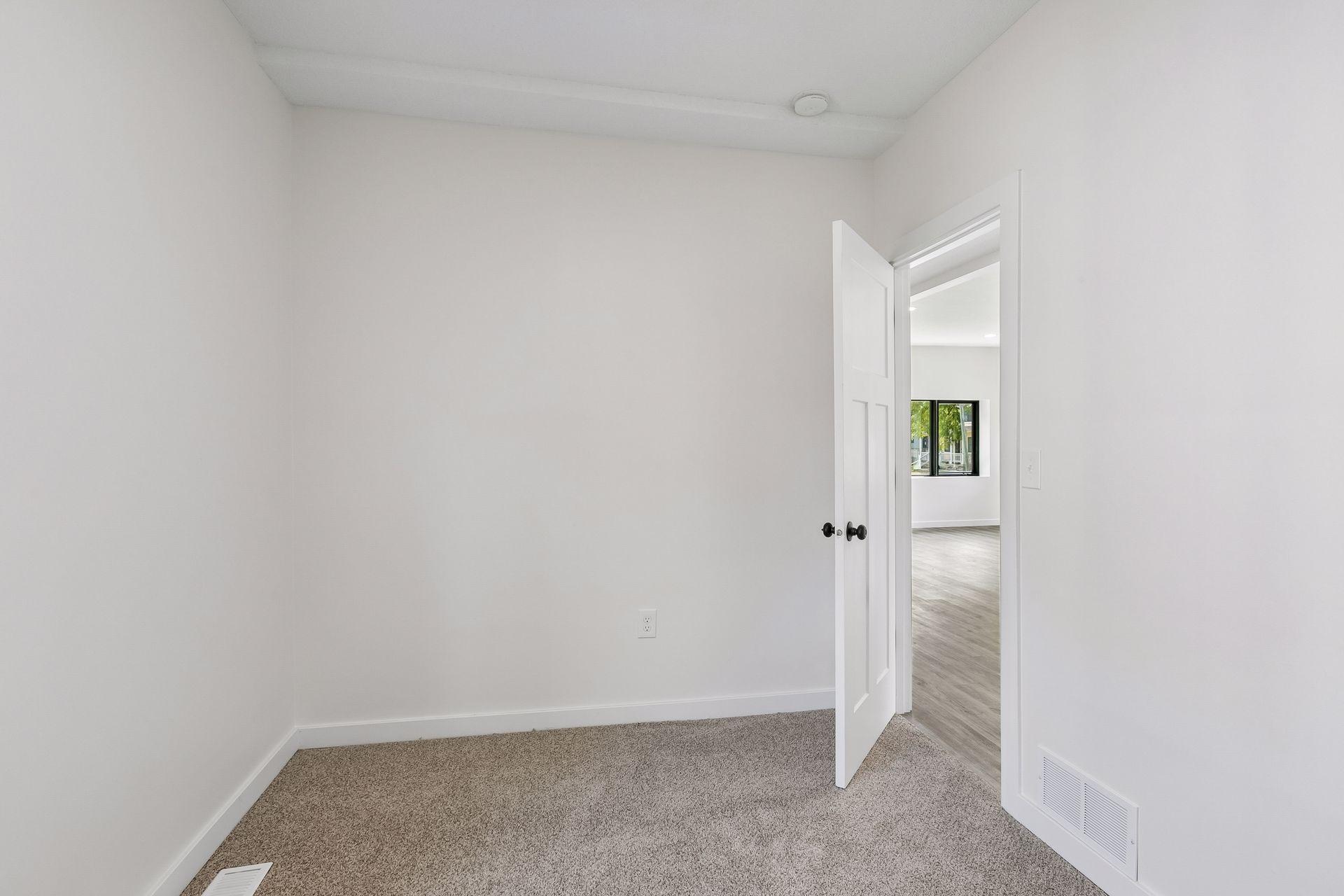 View of Residential at 2601 Morgan Avenue, Minneapolis MN 55411, Minneapolis (15 of 40) - Mike Wilen | Minnesota Team Real Estate