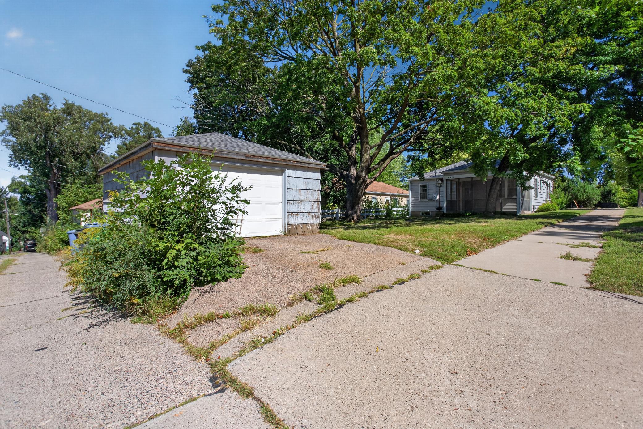 View of Residential at 3200 Fillmore Street, Minneapolis MN 55418, Minneapolis (9 of 15) - Mike Wilen | Minnesota Team Real Estate