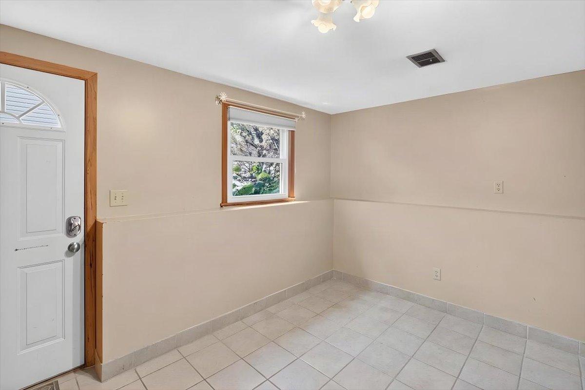 View of Residential at 2620 Toledo Avenue, Saint Louis Park MN 55416, Saint Louis Park (27 of 40) - Mike Wilen | Minnesota Team Real Estate