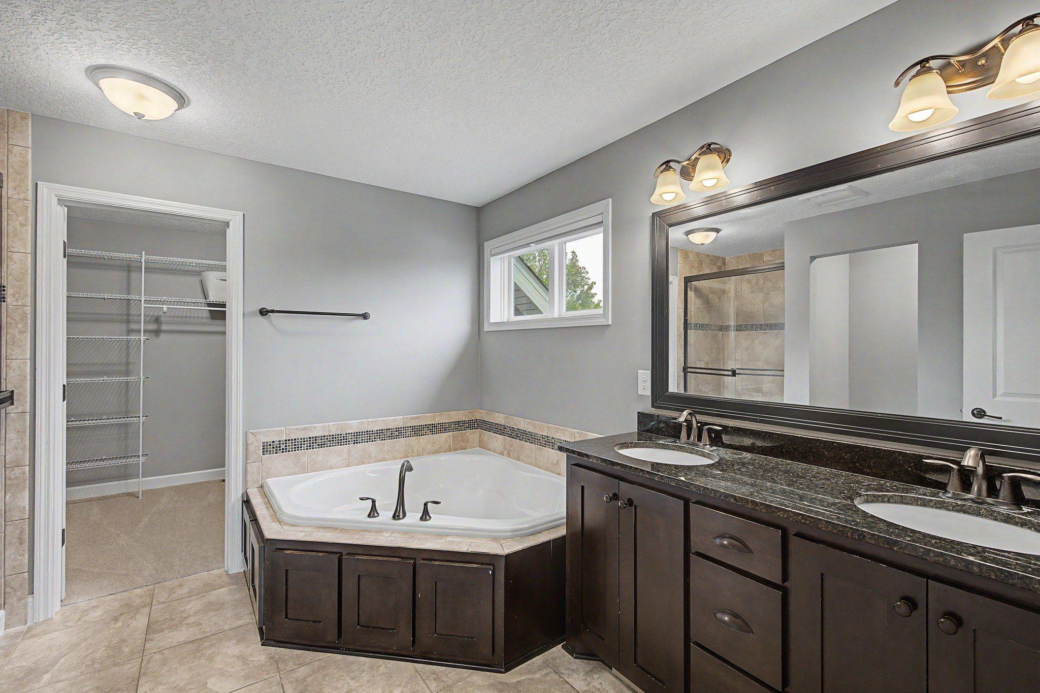 View of Residential at 16535 Eventide Way, Lakeville MN 55044, Lakeville (20 of 51) - Mike Wilen | Minnesota Team Real Estate