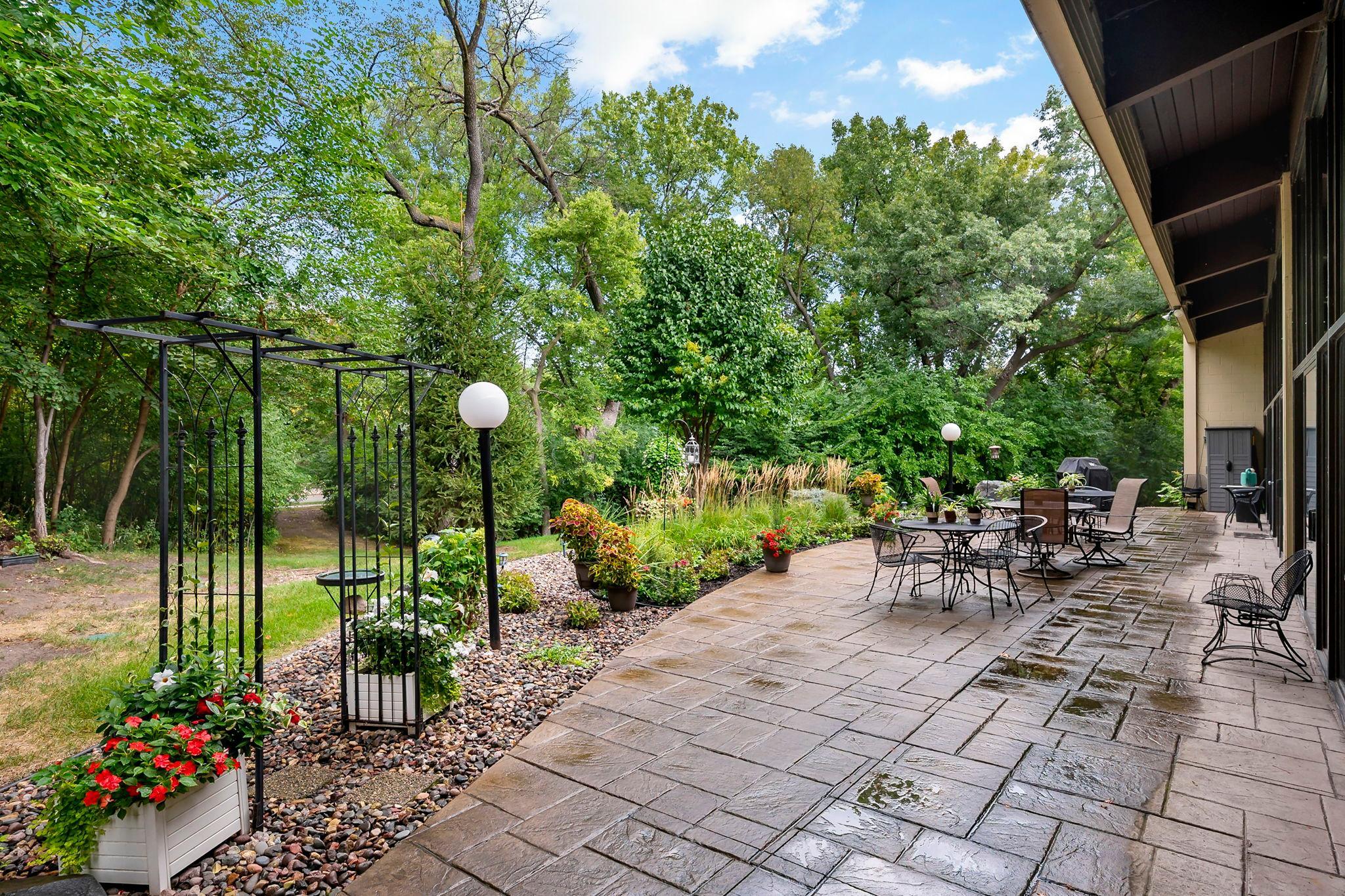 View of Residential at 12600 Parkwood Drive #316, Burnsville MN 55337, Burnsville (33 of 34) - Mike Wilen | Minnesota Team Real Estate