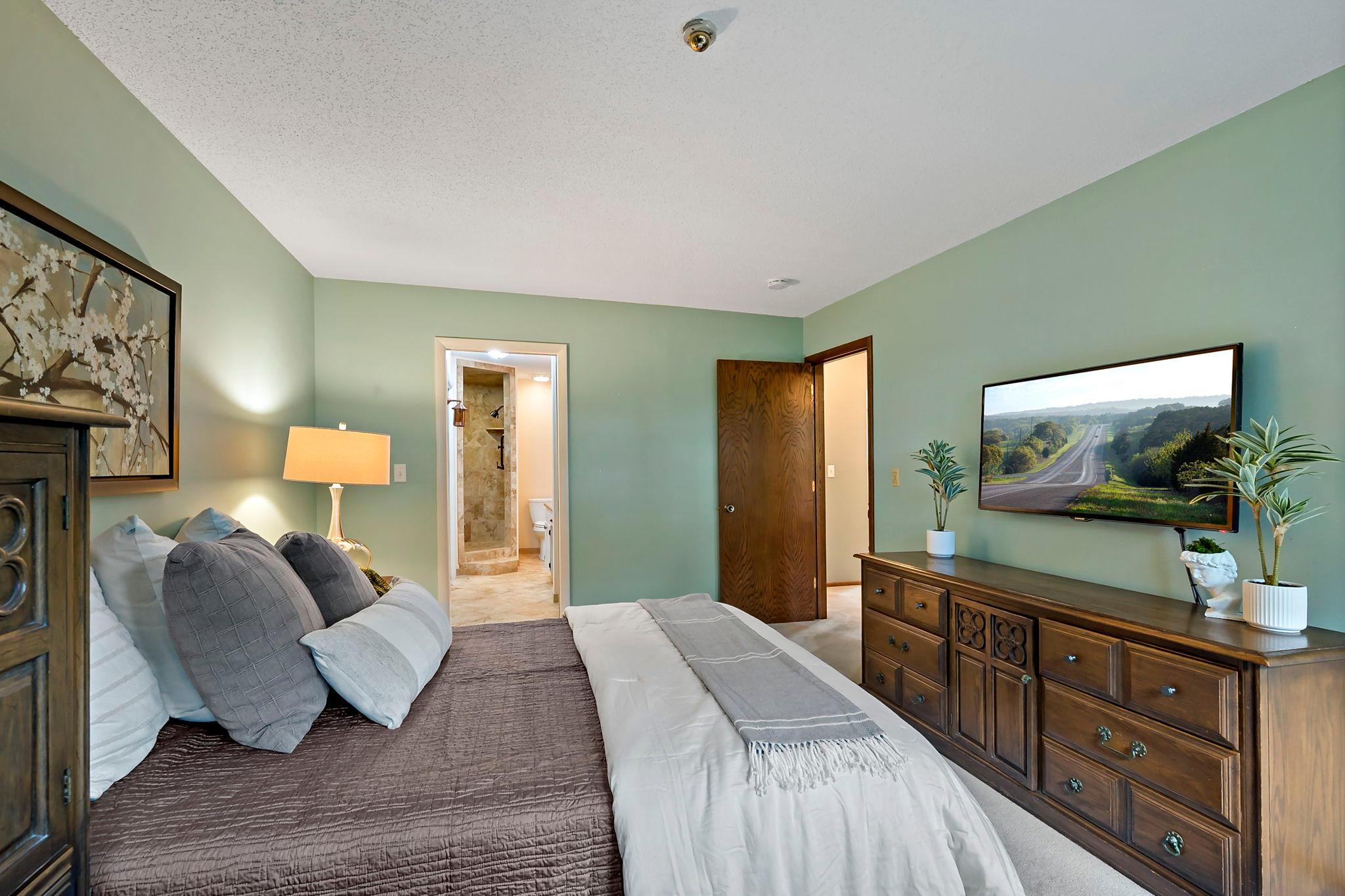 View of Residential at 12600 Parkwood Drive #316, Burnsville MN 55337, Burnsville (6 of 34) - Mike Wilen | Minnesota Team Real Estate