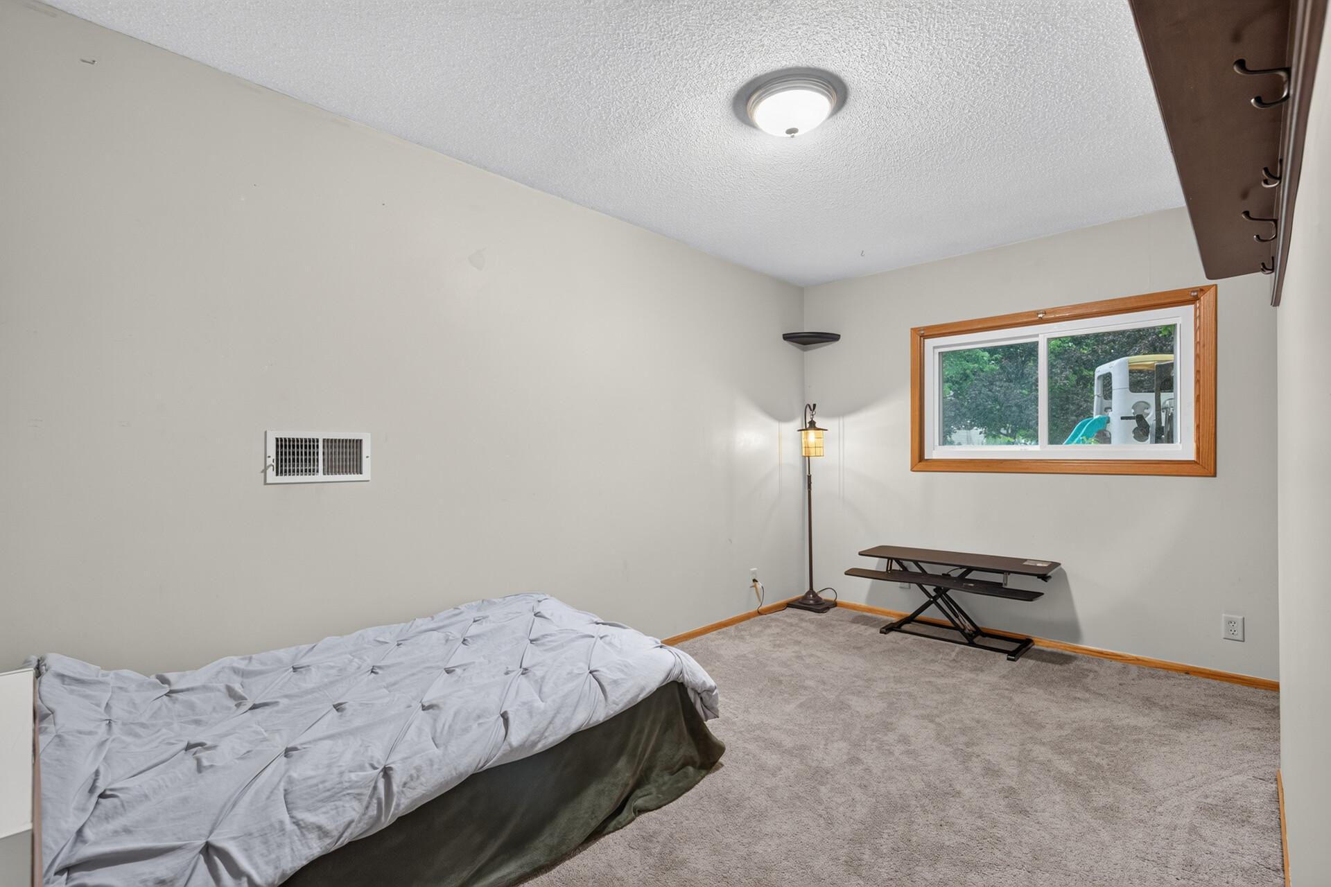 View of Residential at 13616 137th Place, Burnsville MN 55337, Burnsville (11 of 14) - Mike Wilen | Minnesota Team Real Estate
