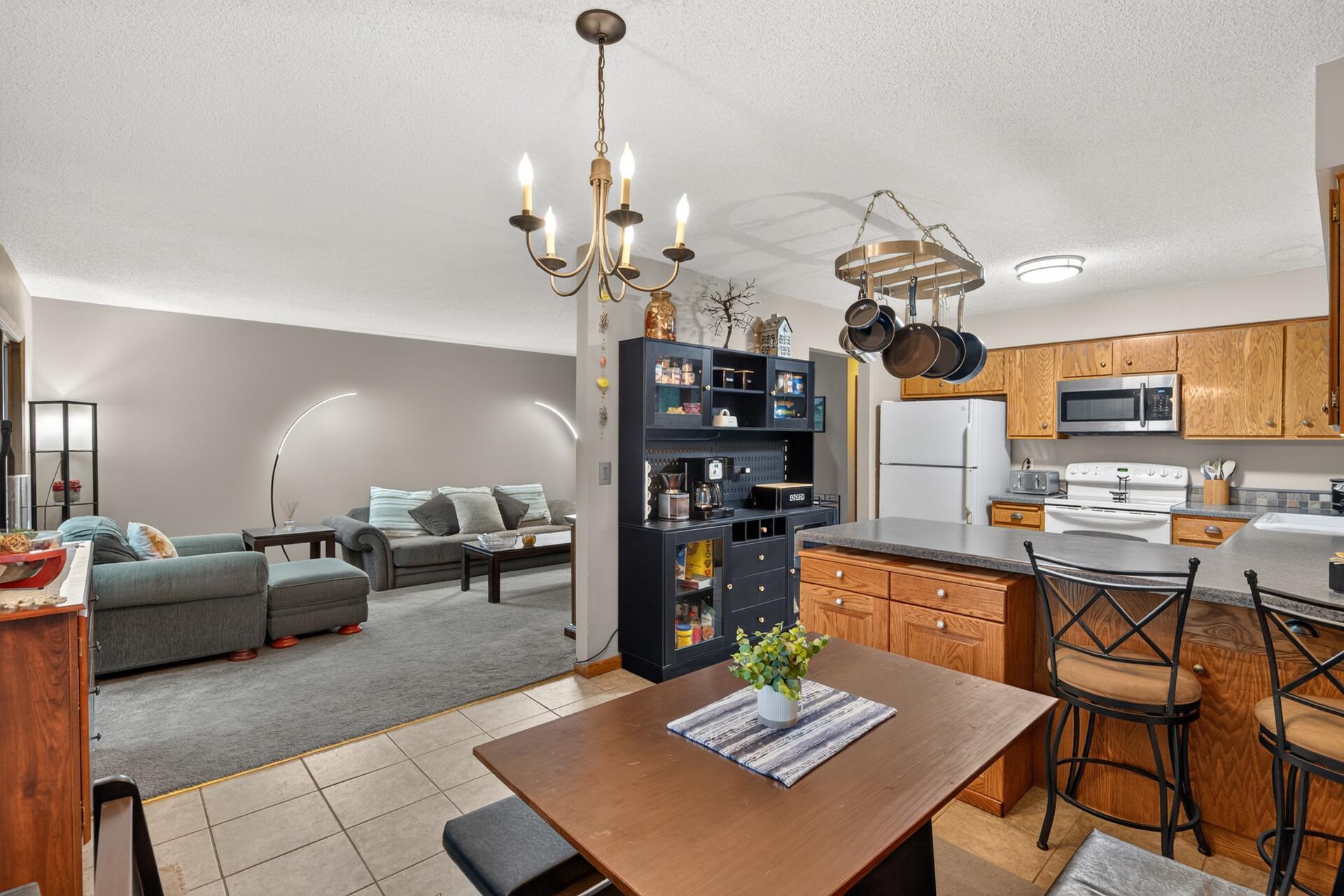 View of Residential at 13616 137th Place, Burnsville MN 55337, Burnsville (6 of 14) - Mike Wilen | Minnesota Team Real Estate