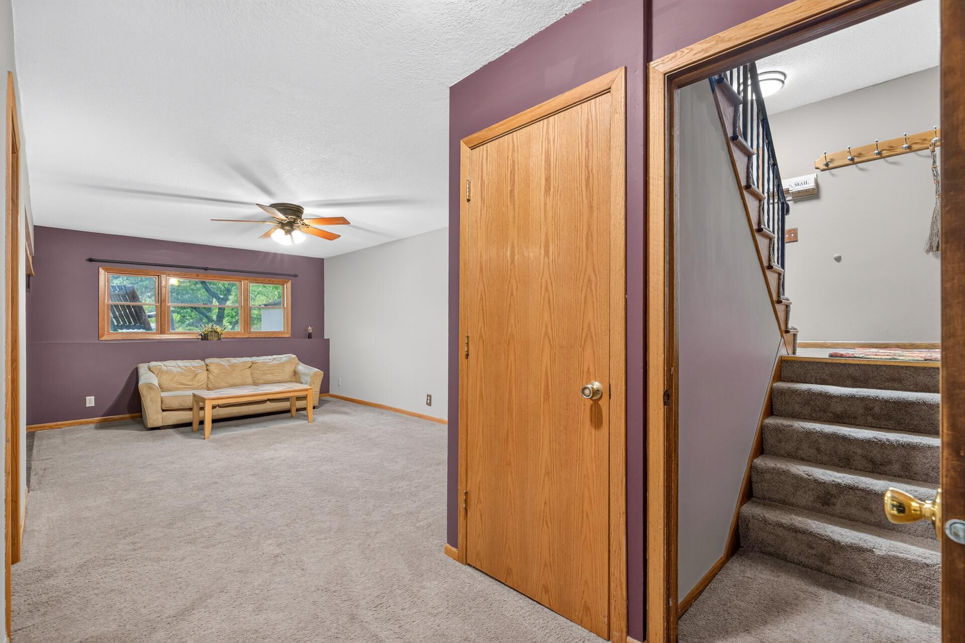 View of Residential at 13616 137th Place, Burnsville MN 55337, Burnsville (17 of 34) - Mike Wilen | Minnesota Team Real Estate