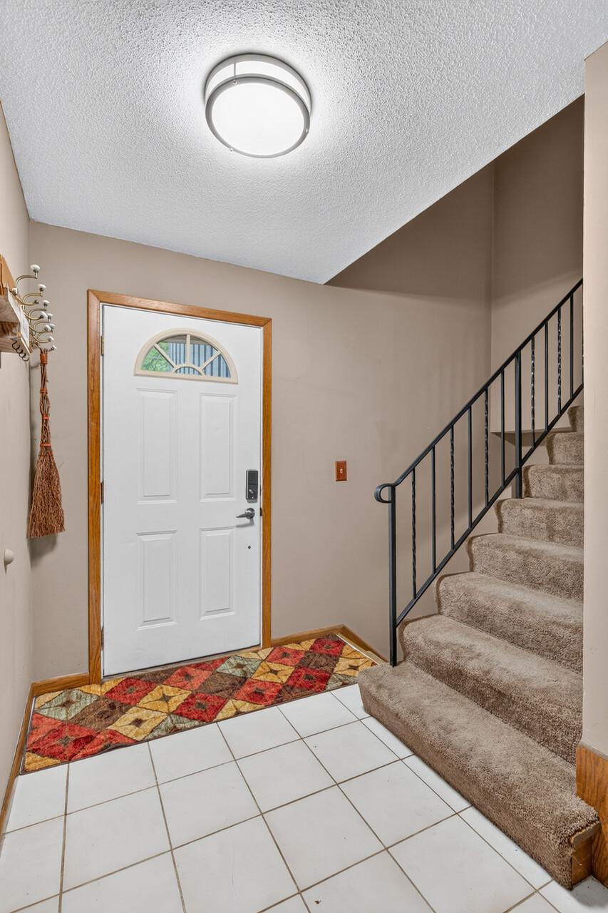 View of Residential at 13616 137th Place, Burnsville MN 55337, Burnsville (13 of 34) - Mike Wilen | Minnesota Team Real Estate