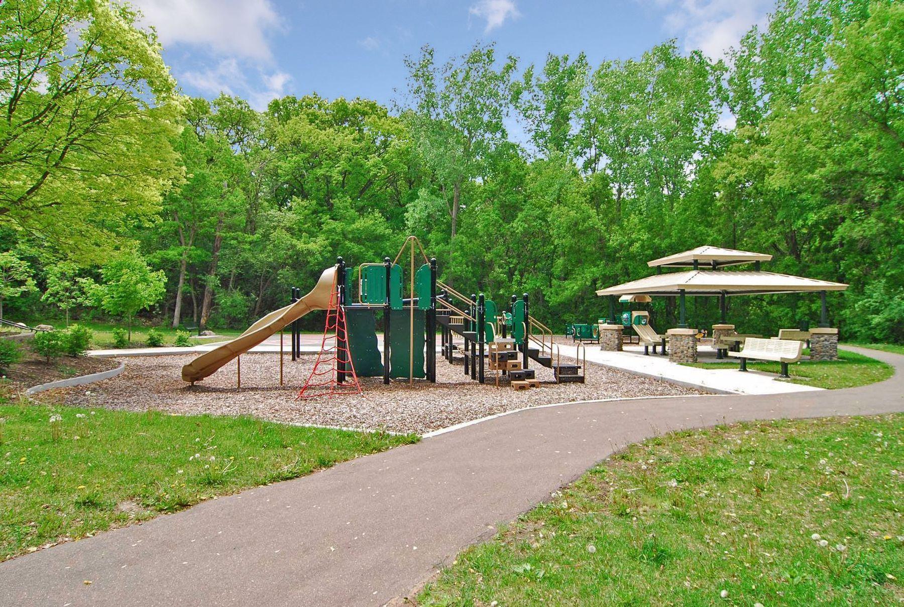 View of Residential at 15300 Wild Wings, Minnetonka MN 55345, Minnetonka (33 of 37) - Mike Wilen | Minnesota Team Real Estate
