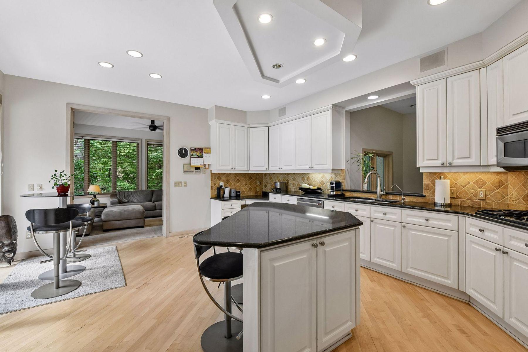 View of Residential at 15300 Wild Wings, Minnetonka MN 55345, Minnetonka (11 of 37) - Mike Wilen | Minnesota Team Real Estate