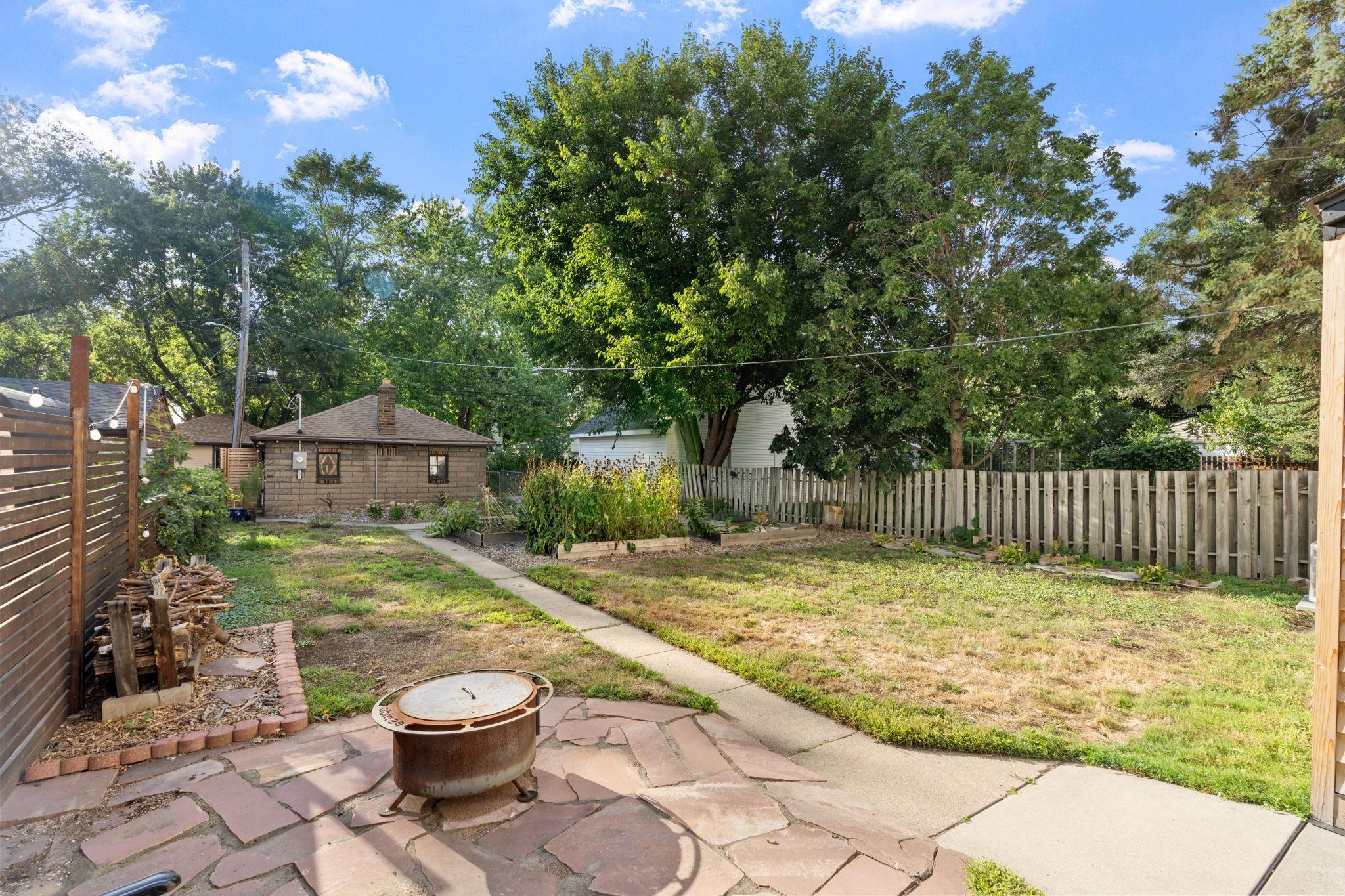 View of Residential Income at 2414 24th Avenue, Minneapolis MN 55406, Minneapolis (39 of 45) - Mike Wilen | Minnesota Team Real Estate
