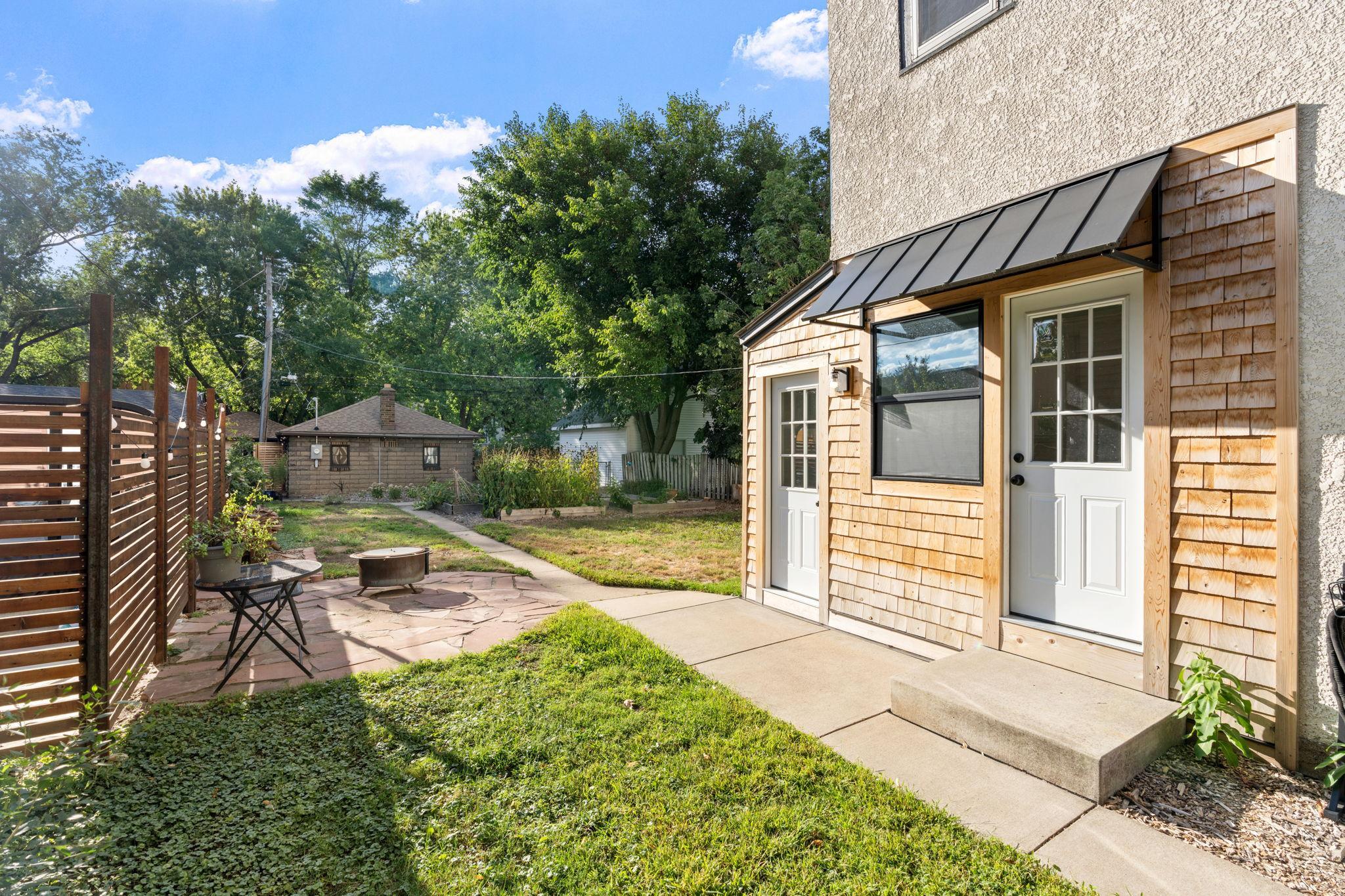 View of Residential Income at 2414 24th Avenue, Minneapolis MN 55406, Minneapolis (38 of 45) - Mike Wilen | Minnesota Team Real Estate