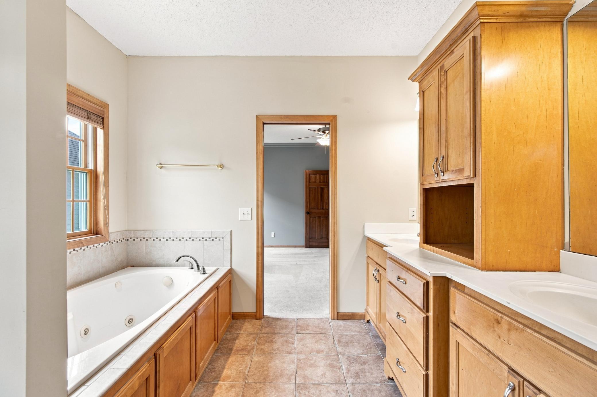 View of Residential at 11649 Laketowne View, Albertville MN 55301, Albertville (21 of 44) - Mike Wilen | Minnesota Team Real Estate