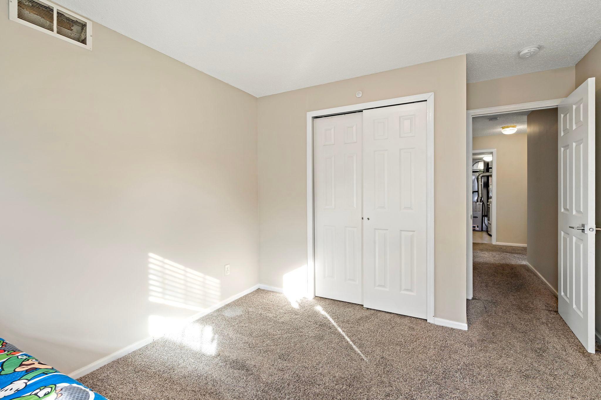 View of Residential at 5403 Elm Grove Avenue, New Hope MN 55428, New Hope (17 of 23) - Mike Wilen | Minnesota Team Real Estate