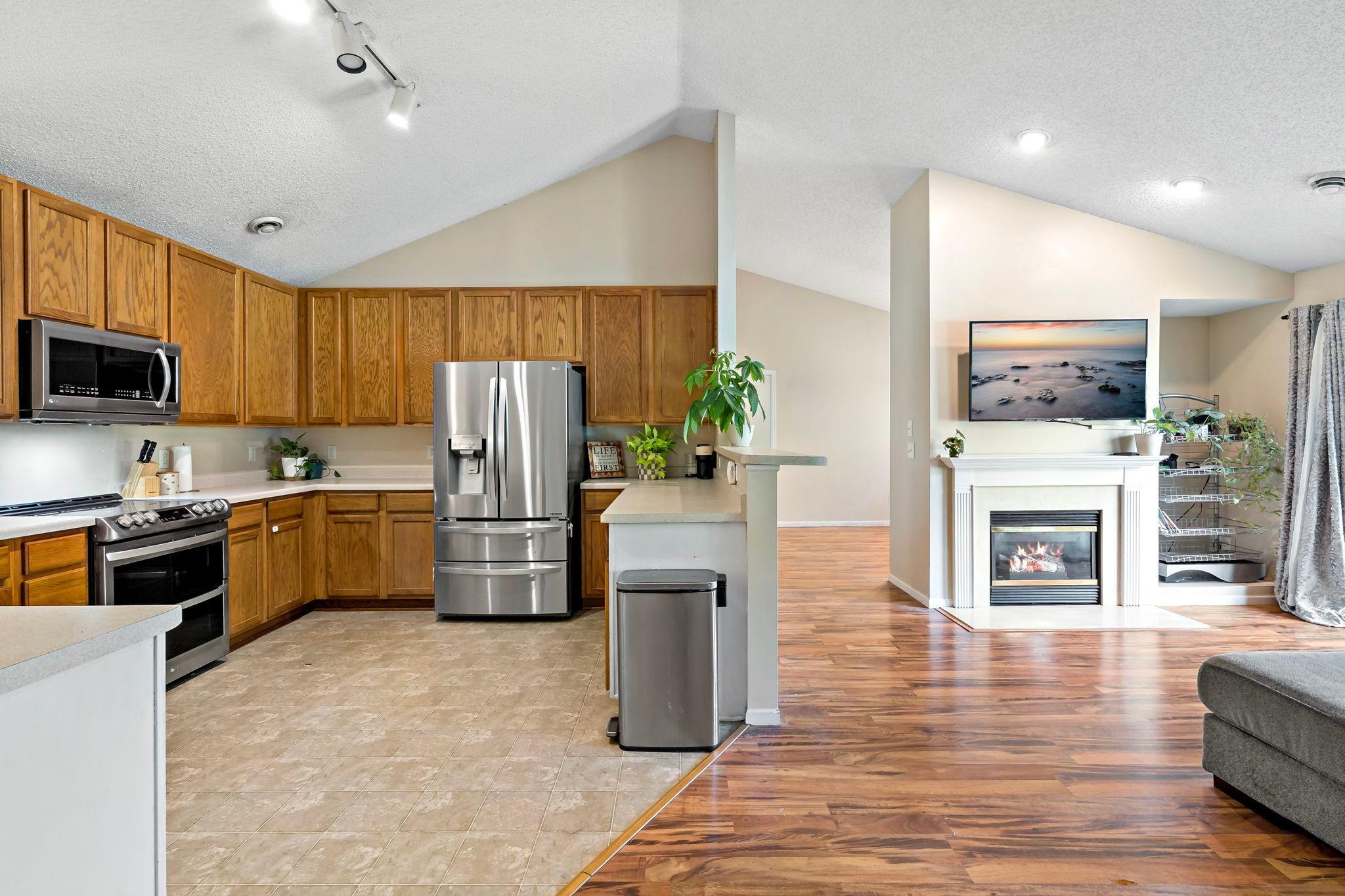 View of Residential at 5403 Elm Grove Avenue, New Hope MN 55428, New Hope (7 of 23) - Mike Wilen | Minnesota Team Real Estate