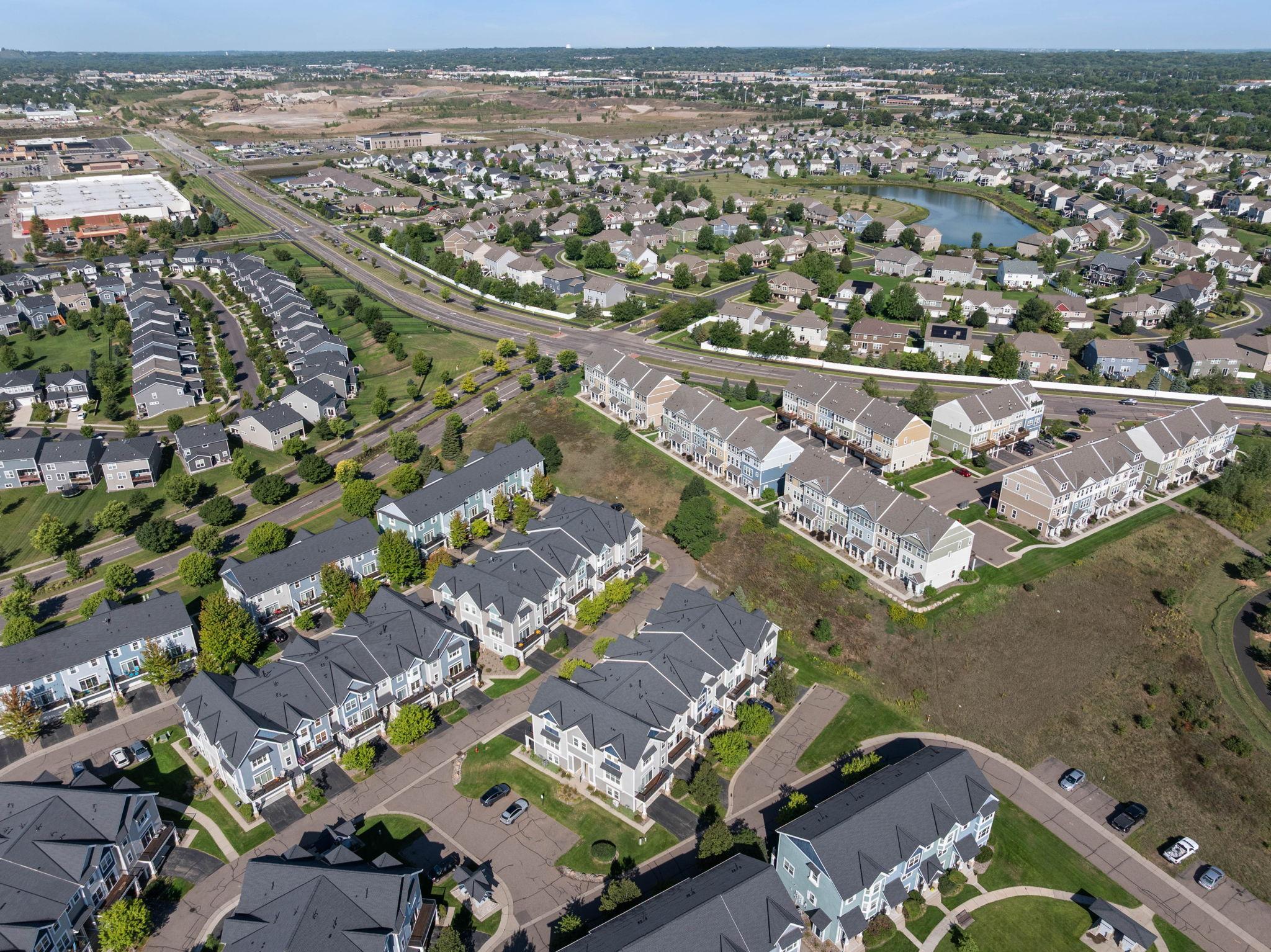 View of Residential at 15593 Early Bird Circle #307, Apple Valley MN 55124, Apple Valley (25 of 30) - Mike Wilen | Minnesota Team Real Estate