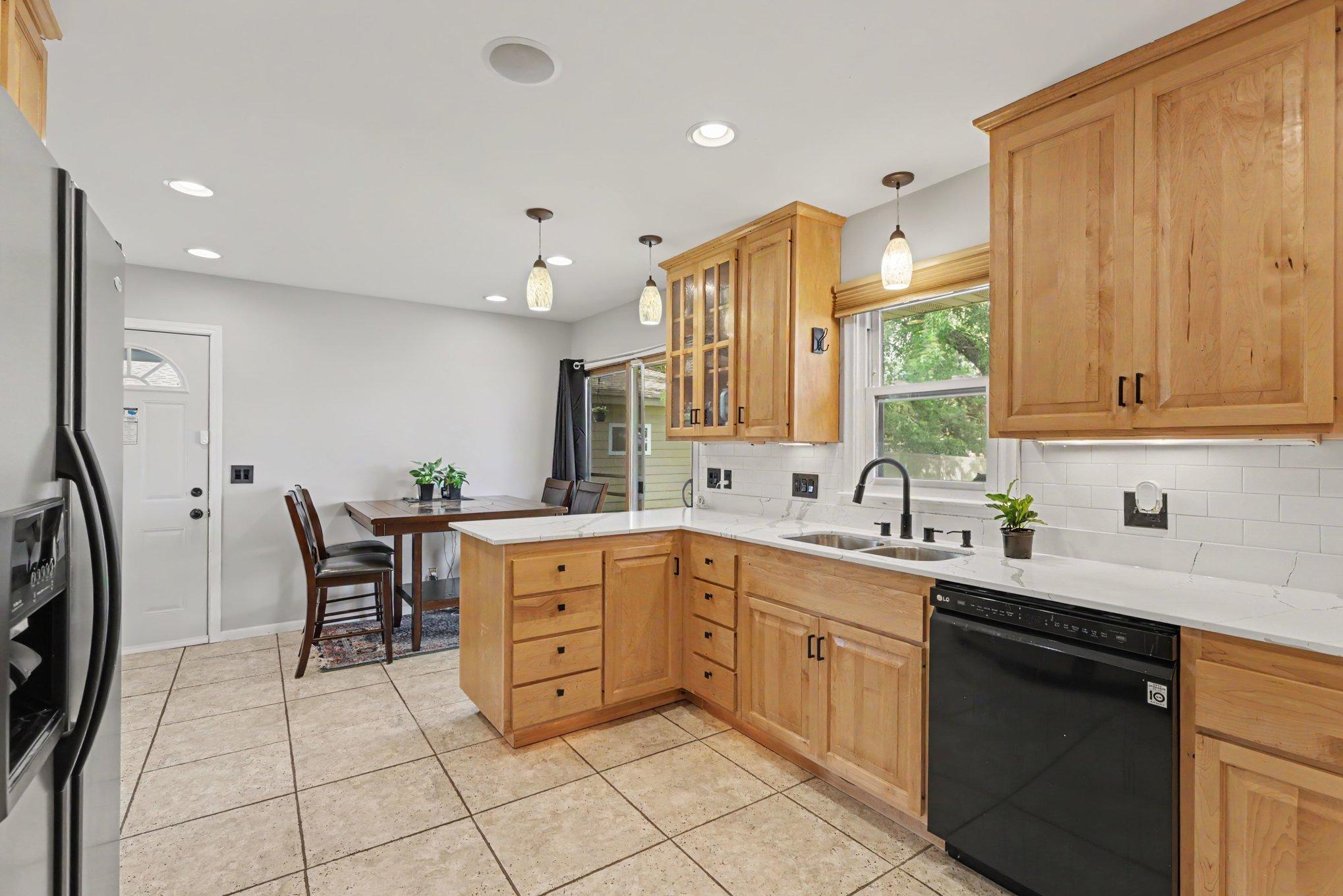 View of Residential at 6550 81st Street, Cottage Grove MN 55016, Cottage Grove (4 of 26) - Mike Wilen | Minnesota Team Real Estate