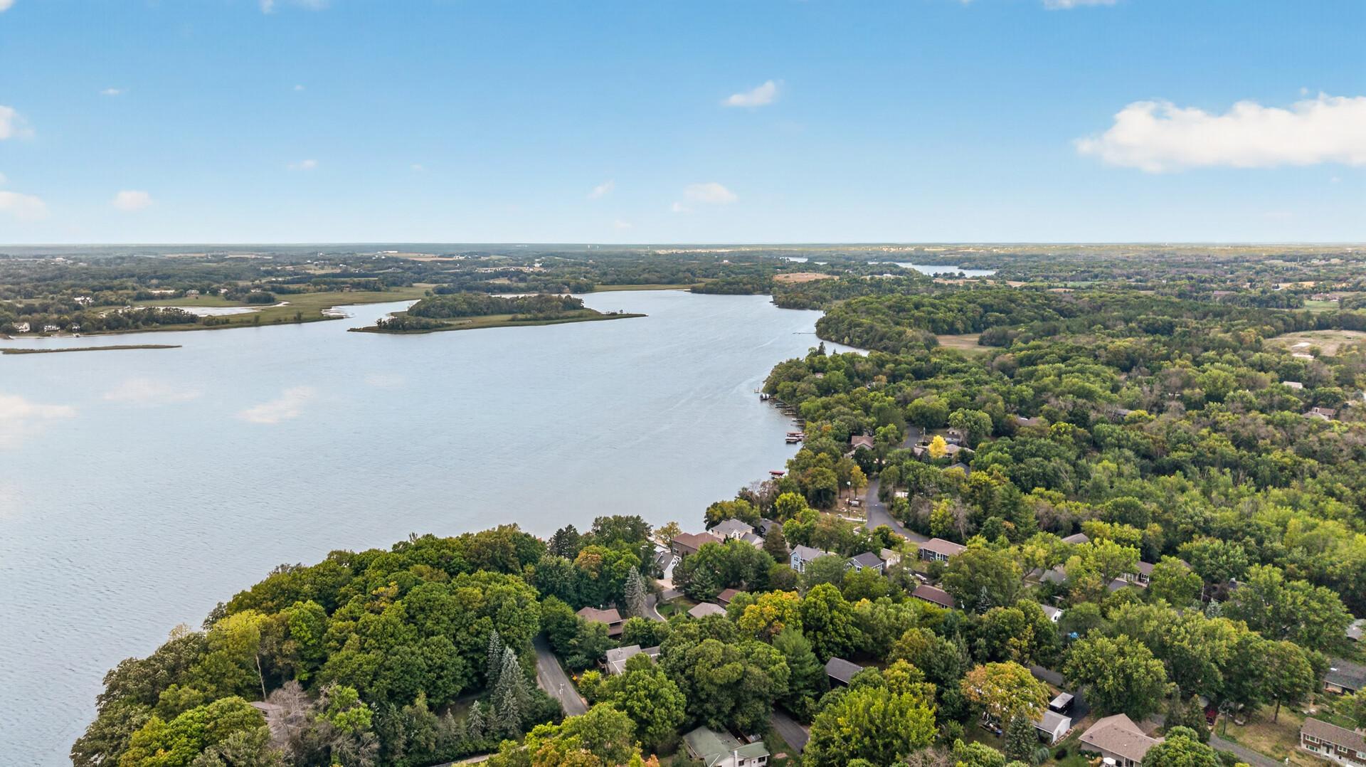 View of Residential at 2937 Lake Shore Avenue, Maple Plain MN 55359, Maple Plain (65 of 73) - Mike Wilen | Minnesota Team Real Estate
