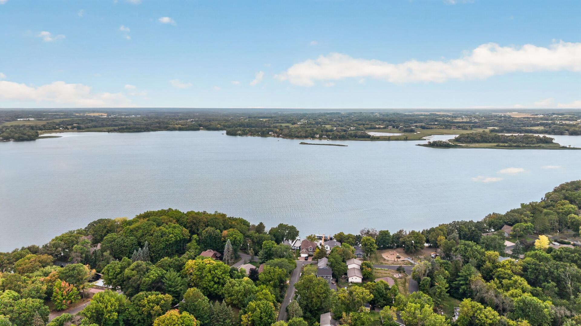View of Residential at 2937 Lake Shore Avenue, Maple Plain MN 55359, Maple Plain (63 of 73) - Mike Wilen | Minnesota Team Real Estate
