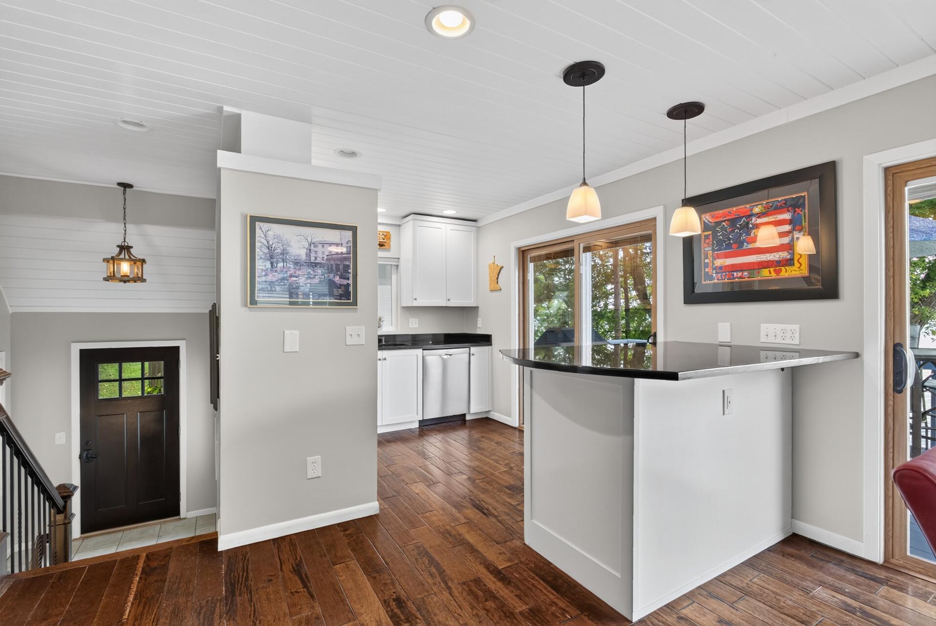 View of Residential at 2937 Lake Shore Avenue, Maple Plain MN 55359, Maple Plain (19 of 73) - Mike Wilen | Minnesota Team Real Estate