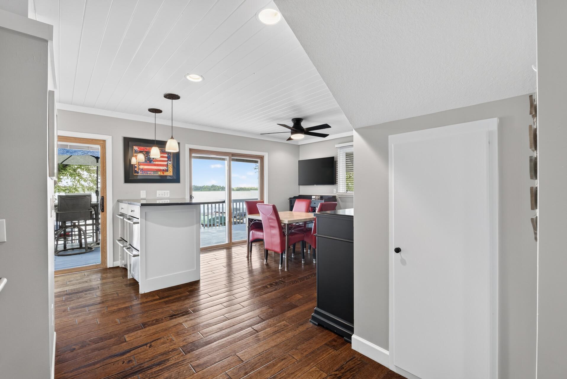 View of Residential at 2937 Lake Shore Avenue, Maple Plain MN 55359, Maple Plain (14 of 73) - Mike Wilen | Minnesota Team Real Estate