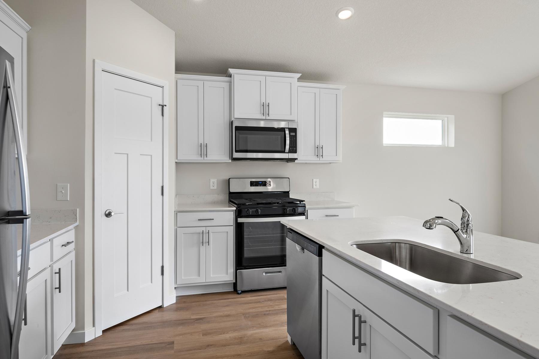 View of Residential at 605 Redwood Loop, Cambridge MN 55008, Cambridge (7 of 21) - Mike Wilen | Minnesota Team Real Estate