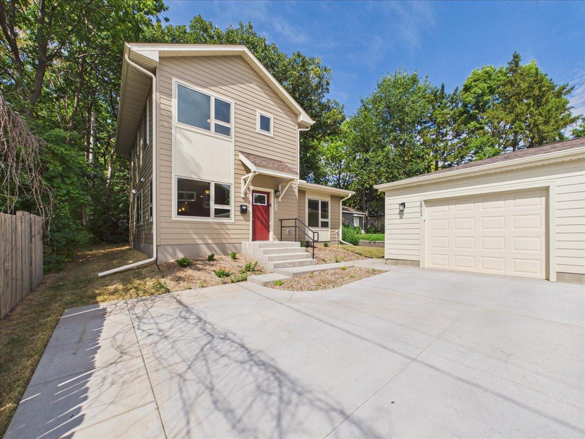 View of Residential at 2911 4th Street, Minneapolis MN 55411, Minneapolis (2 of 32) - Mike Wilen | Minnesota Team Real Estate