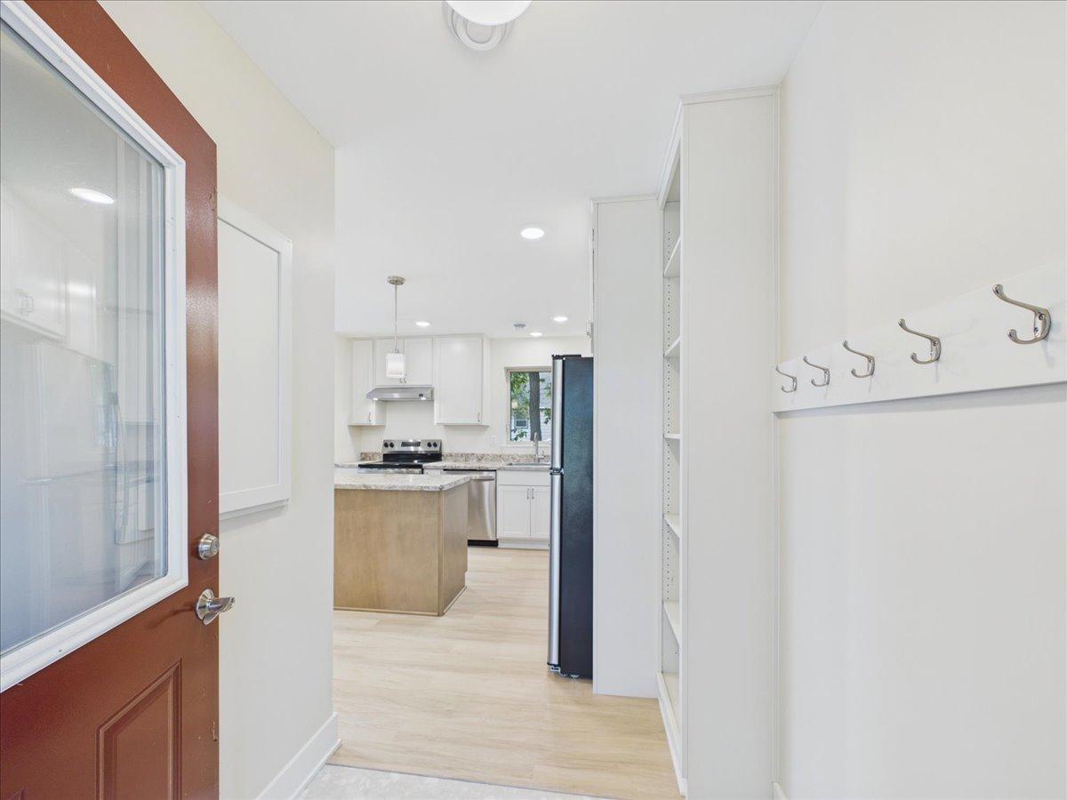View of Residential at 2911 4th Street, Minneapolis MN 55411, Minneapolis (13 of 32) - Mike Wilen | Minnesota Team Real Estate