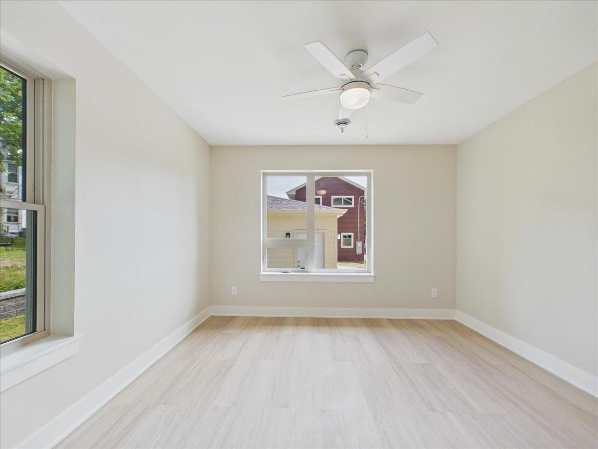 View of Residential at 2911 4th Street, Minneapolis MN 55411, Minneapolis (16 of 32) - Mike Wilen | Minnesota Team Real Estate