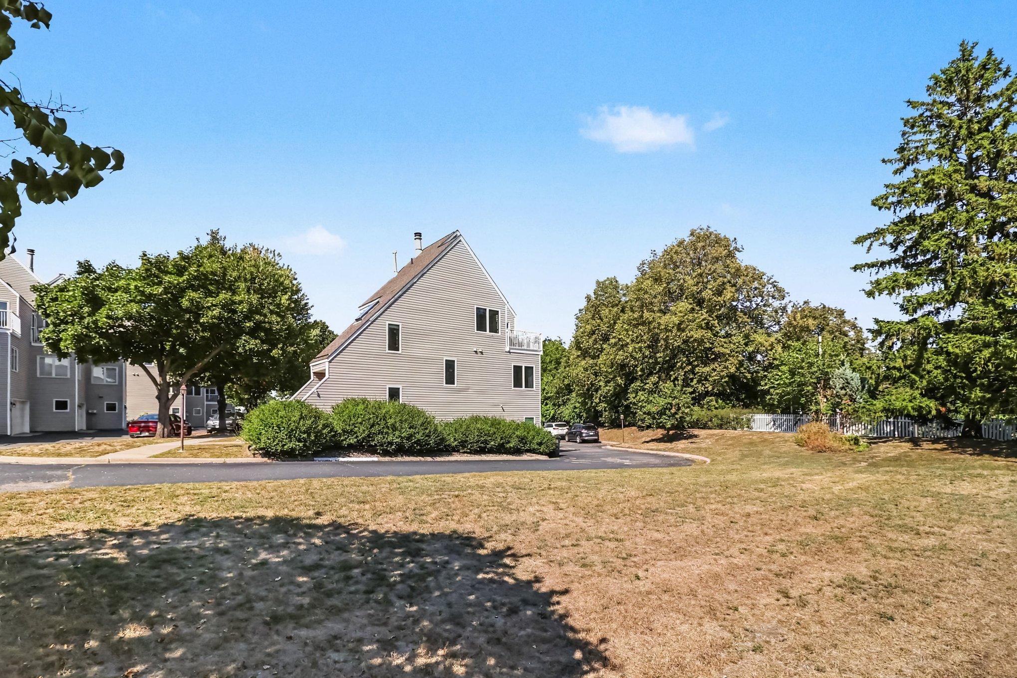 View of Residential at 1306 Boardwalk Place, Minneapolis MN 55411, Minneapolis (23 of 29) - Mike Wilen | Minnesota Team Real Estate