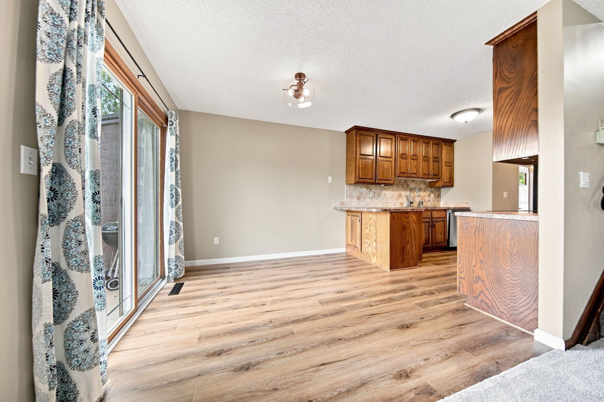 View of Residential at 8772 Maplebrook Parkway, Brooklyn Park MN 55445, Brooklyn Park (14 of 38) - Mike Wilen | Minnesota Team Real Estate