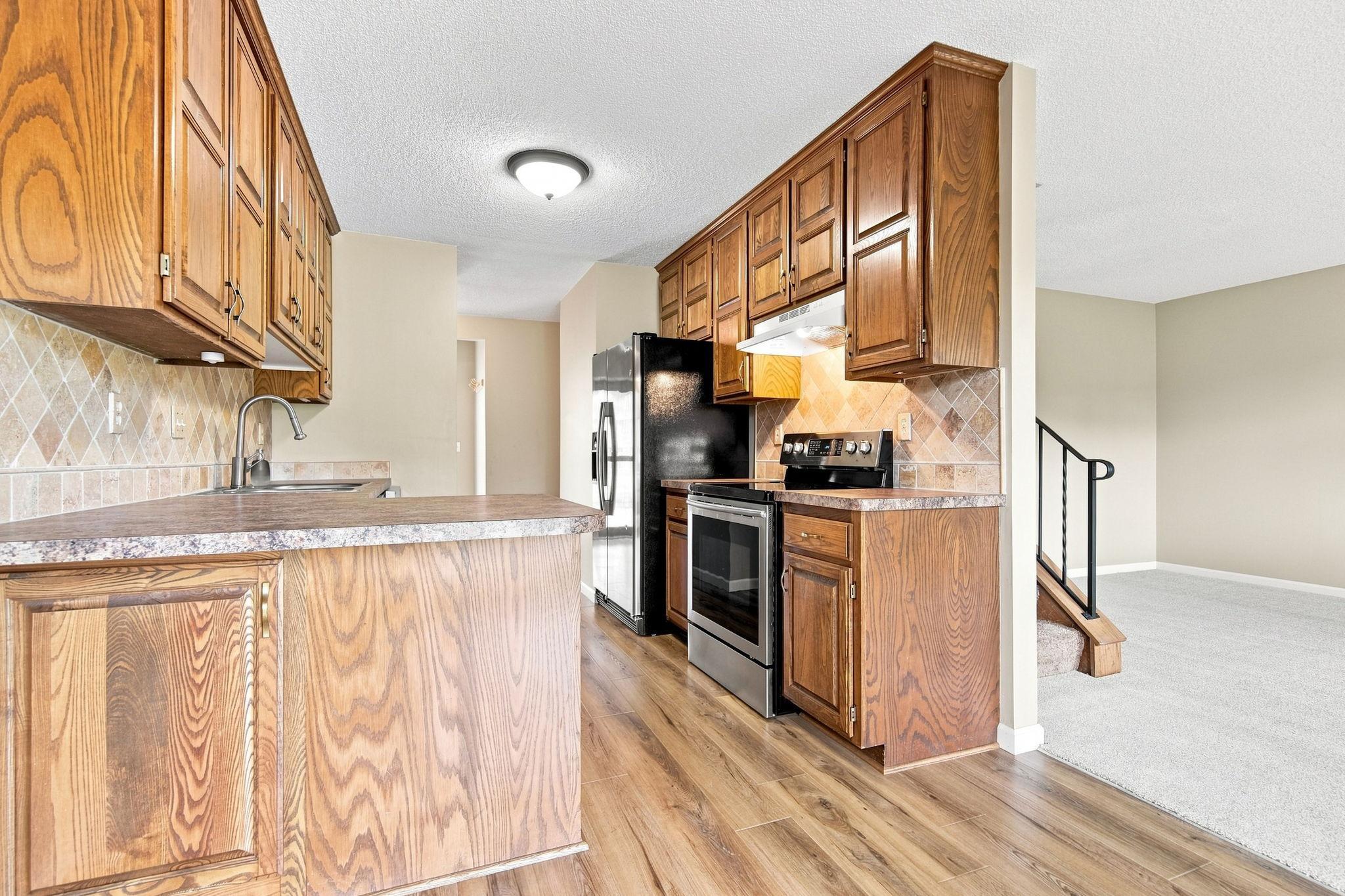 View of Residential at 8772 Maplebrook Parkway, Brooklyn Park MN 55445, Brooklyn Park (10 of 38) - Mike Wilen | Minnesota Team Real Estate