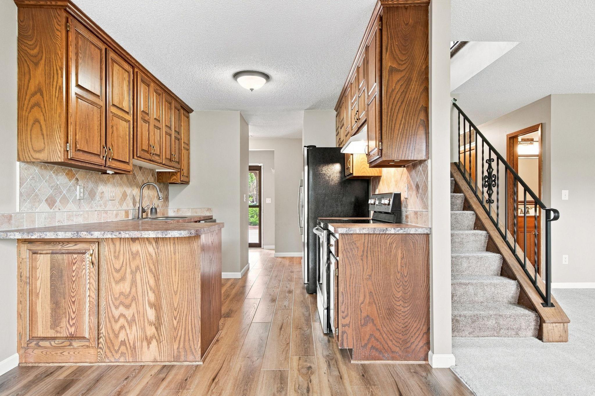 View of Residential at 8772 Maplebrook Parkway, Brooklyn Park MN 55445, Brooklyn Park (9 of 38) - Mike Wilen | Minnesota Team Real Estate