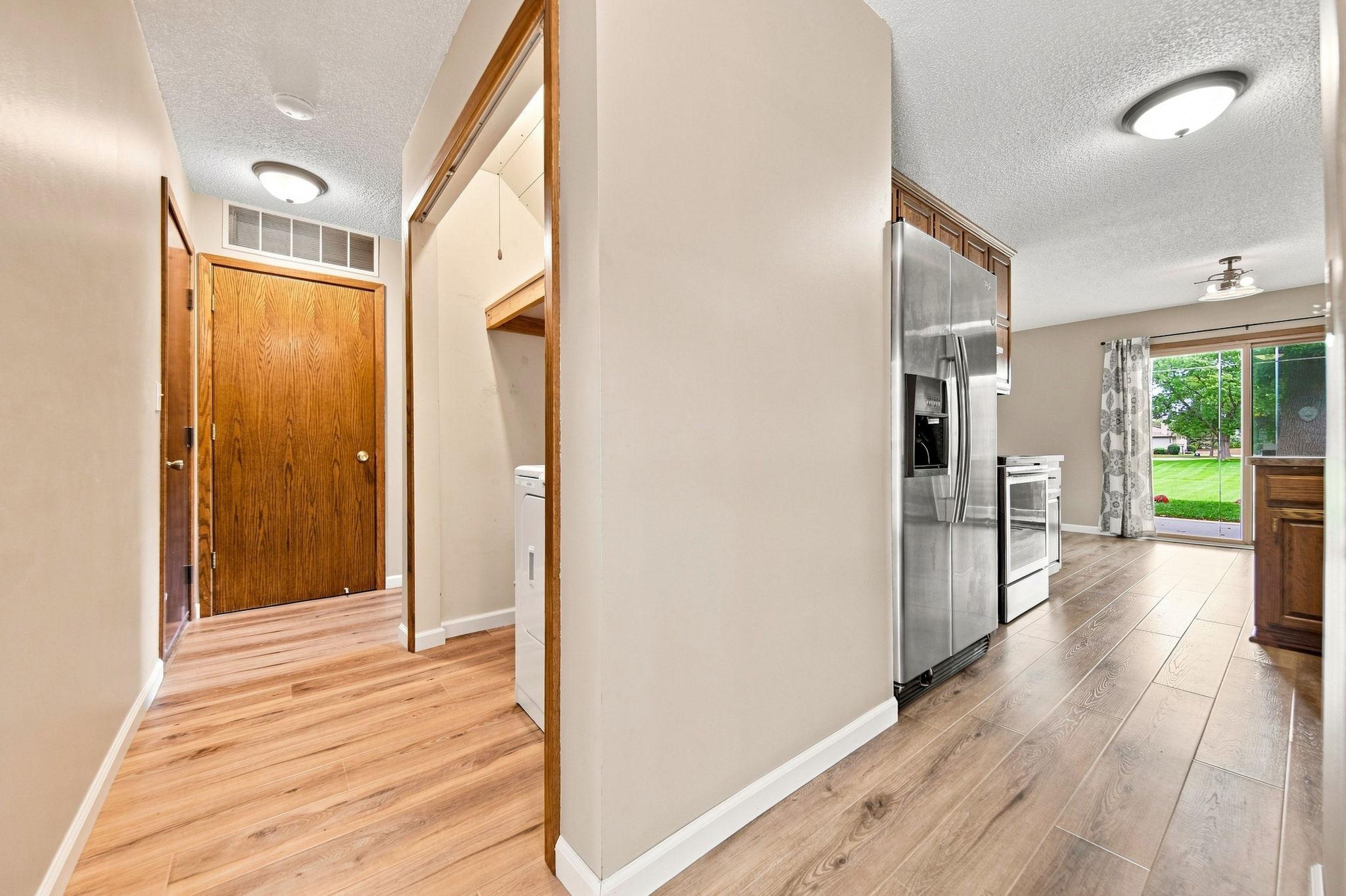 View of Residential at 8772 Maplebrook Parkway, Brooklyn Park MN 55445, Brooklyn Park (6 of 38) - Mike Wilen | Minnesota Team Real Estate