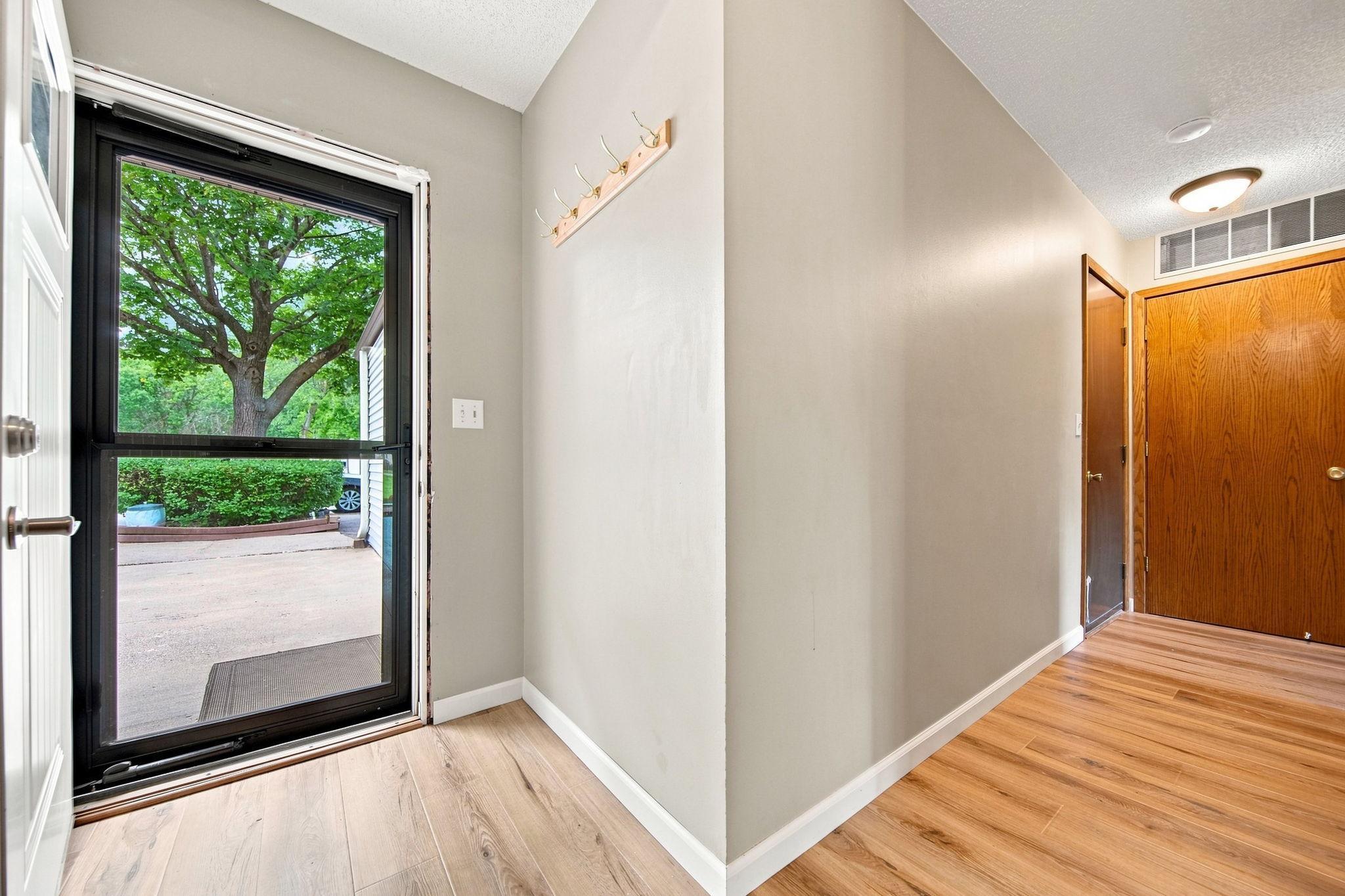 View of Residential at 8772 Maplebrook Parkway, Brooklyn Park MN 55445, Brooklyn Park (5 of 38) - Mike Wilen | Minnesota Team Real Estate