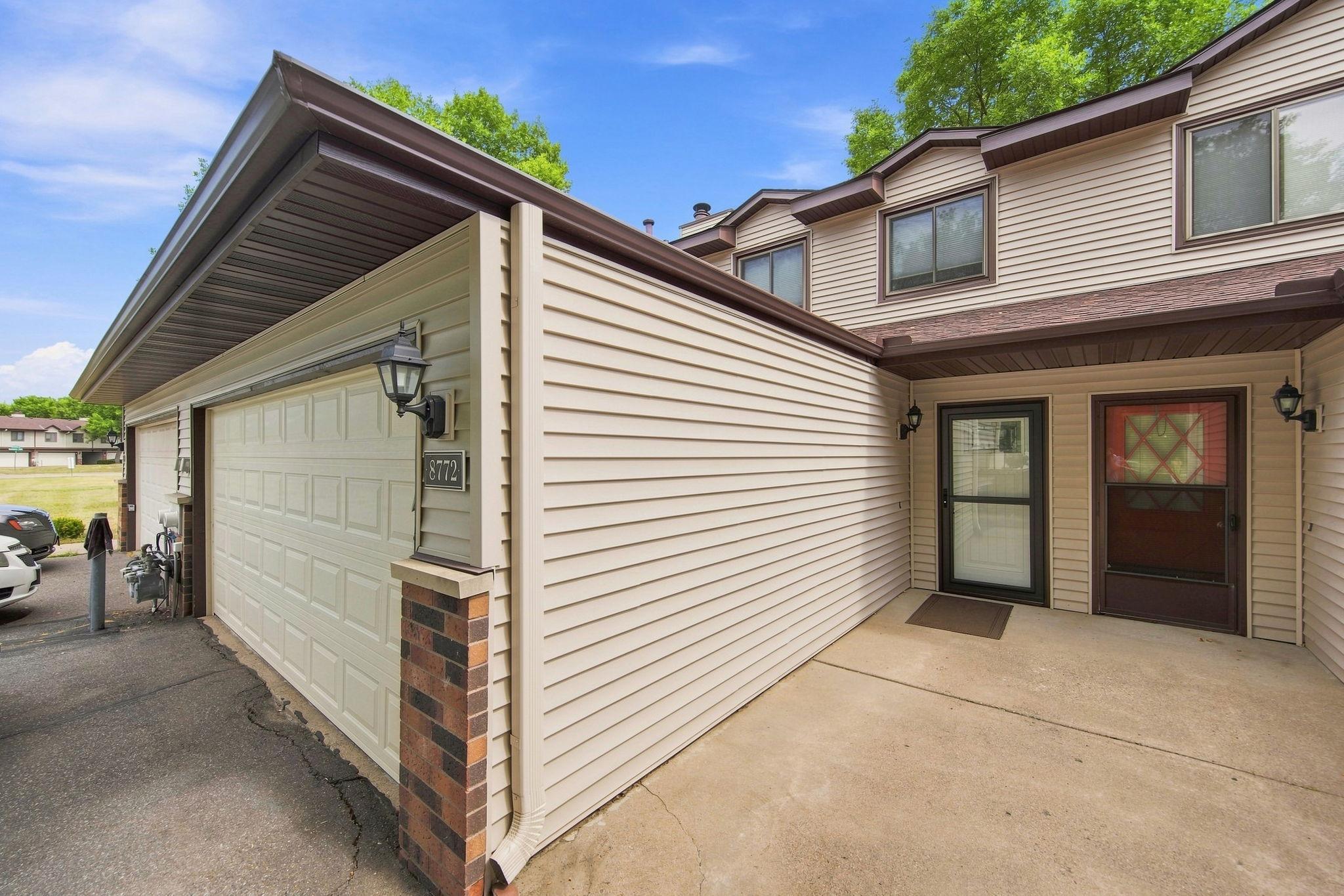 View of Residential at 8772 Maplebrook Parkway, Brooklyn Park MN 55445, Brooklyn Park (4 of 38) - Mike Wilen | Minnesota Team Real Estate