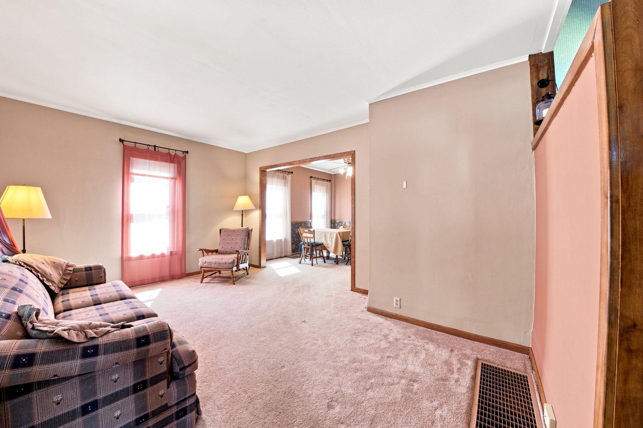 View of Residential at 4044 31st Avenue, Minneapolis MN 55406, Minneapolis (10 of 26) - Mike Wilen | Minnesota Team Real Estate