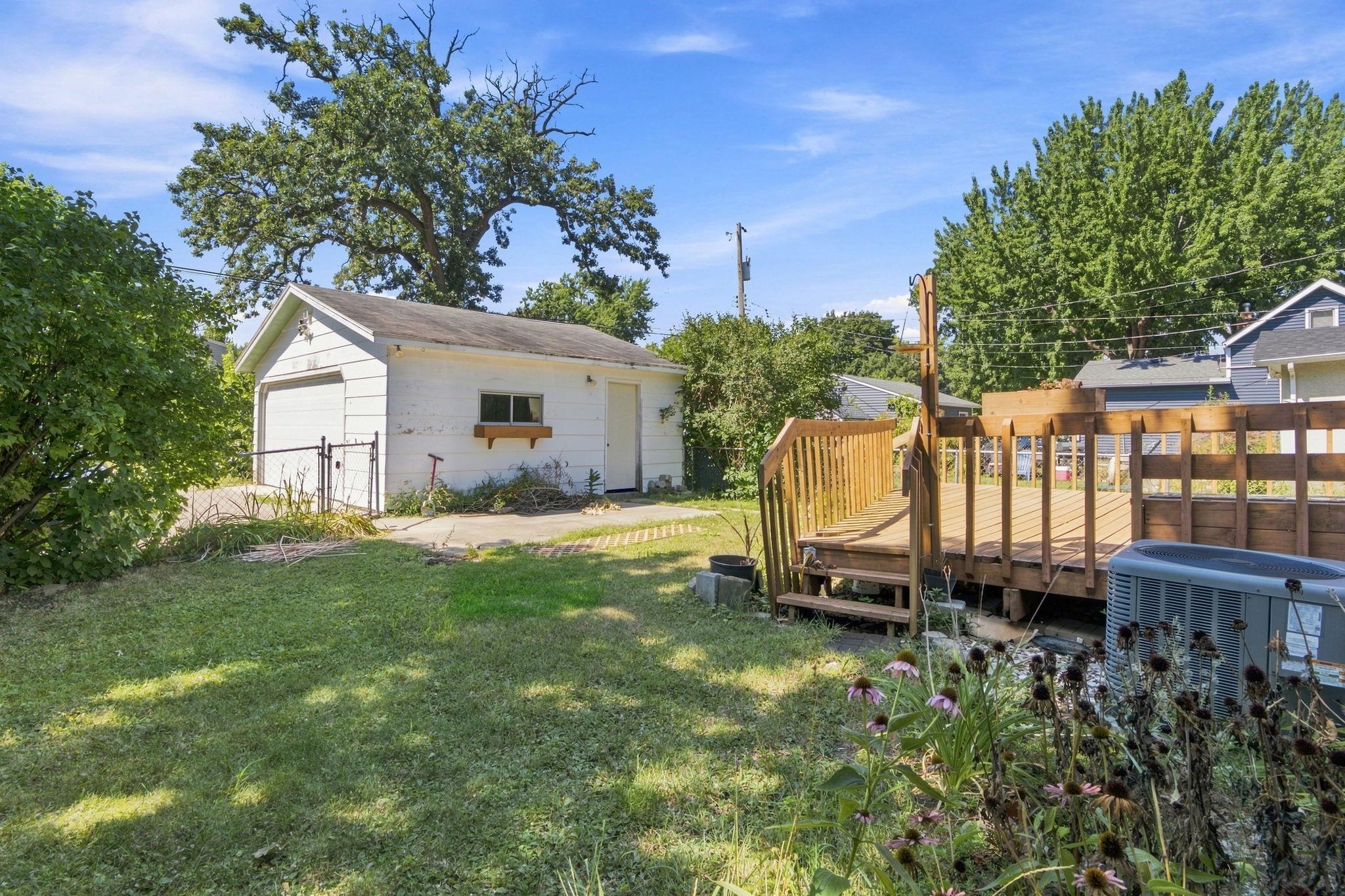 View of Residential at 4044 31st Avenue, Minneapolis MN 55406, Minneapolis (22 of 26) - Mike Wilen | Minnesota Team Real Estate