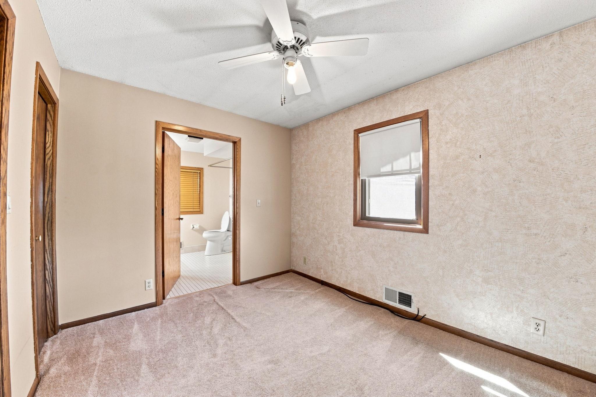 View of Residential at 4044 31st Avenue, Minneapolis MN 55406, Minneapolis (14 of 26) - Mike Wilen | Minnesota Team Real Estate