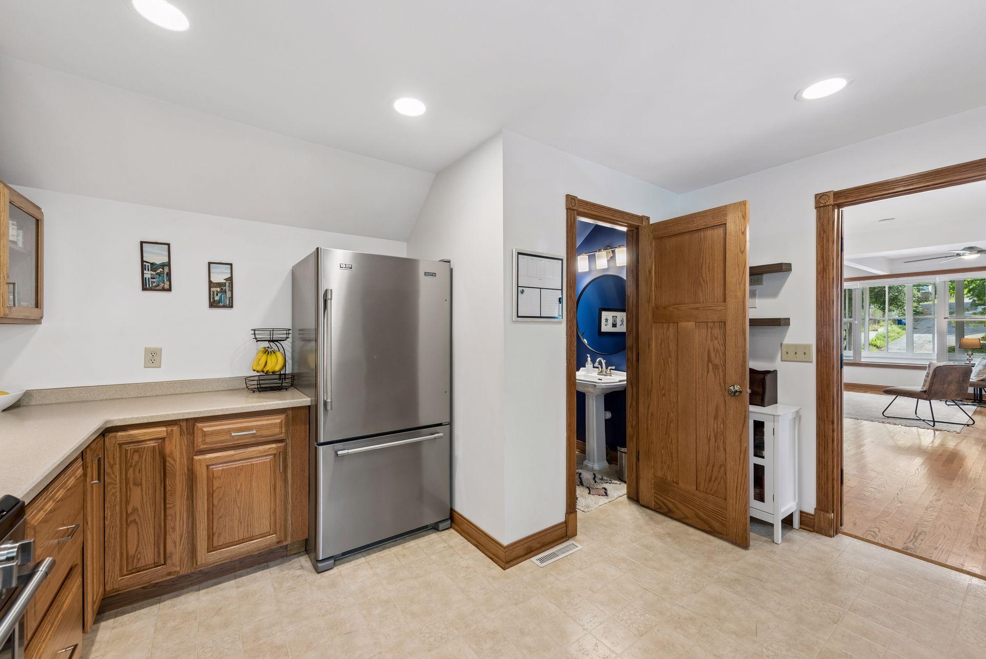 View of Residential at 733 Tatum Street, Saint Paul MN 55104, Saint Paul (17 of 30) - Mike Wilen | Minnesota Team Real Estate