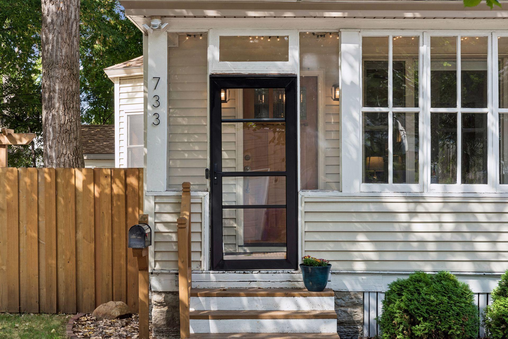 View of Residential at 733 Tatum Street, Saint Paul MN 55104, Saint Paul (4 of 30) - Mike Wilen | Minnesota Team Real Estate