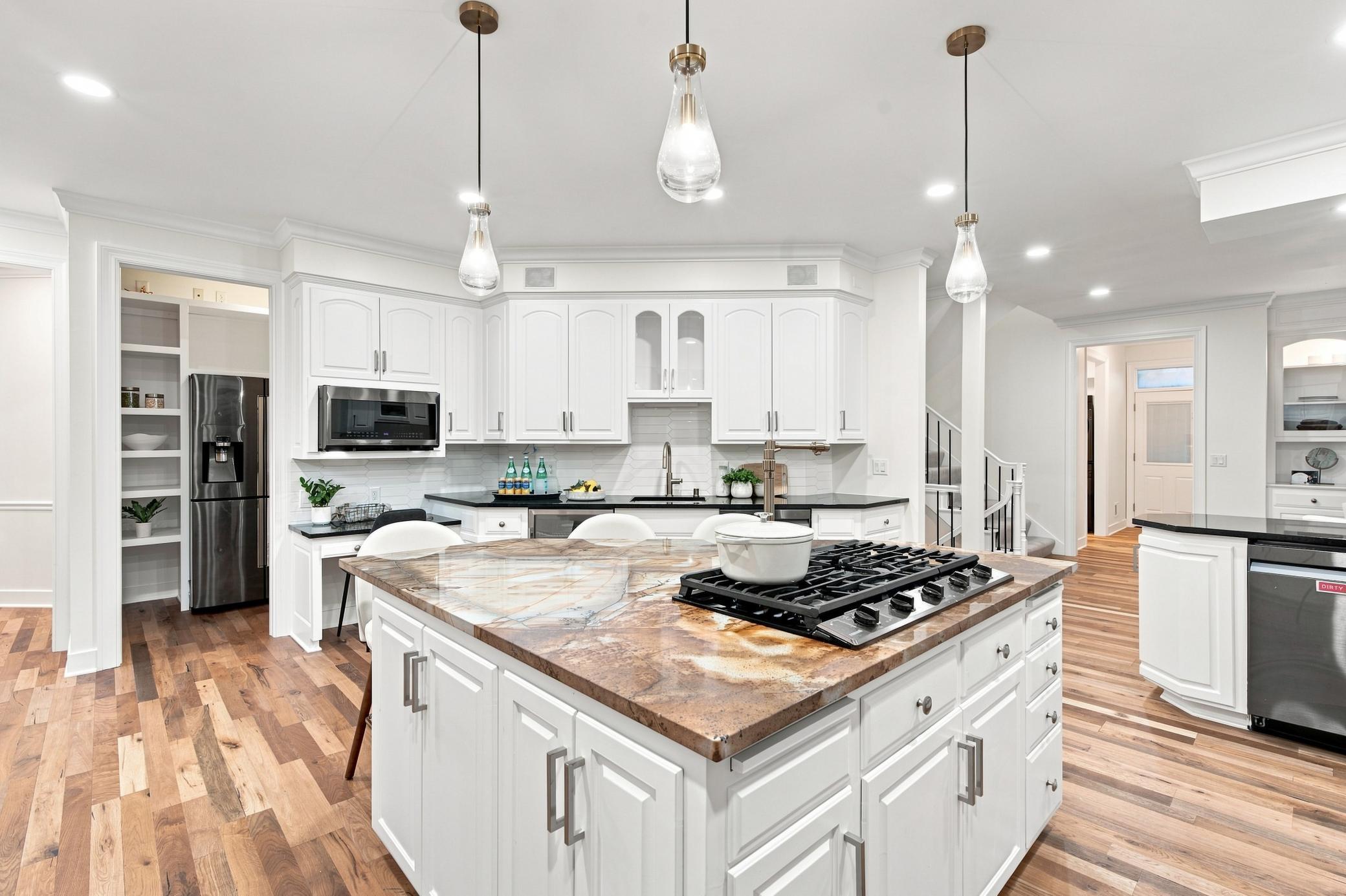 View of Residential at 11631 Welters Way, Eden Prairie MN 55347, Eden Prairie (17 of 105) - Mike Wilen | Minnesota Team Real Estate