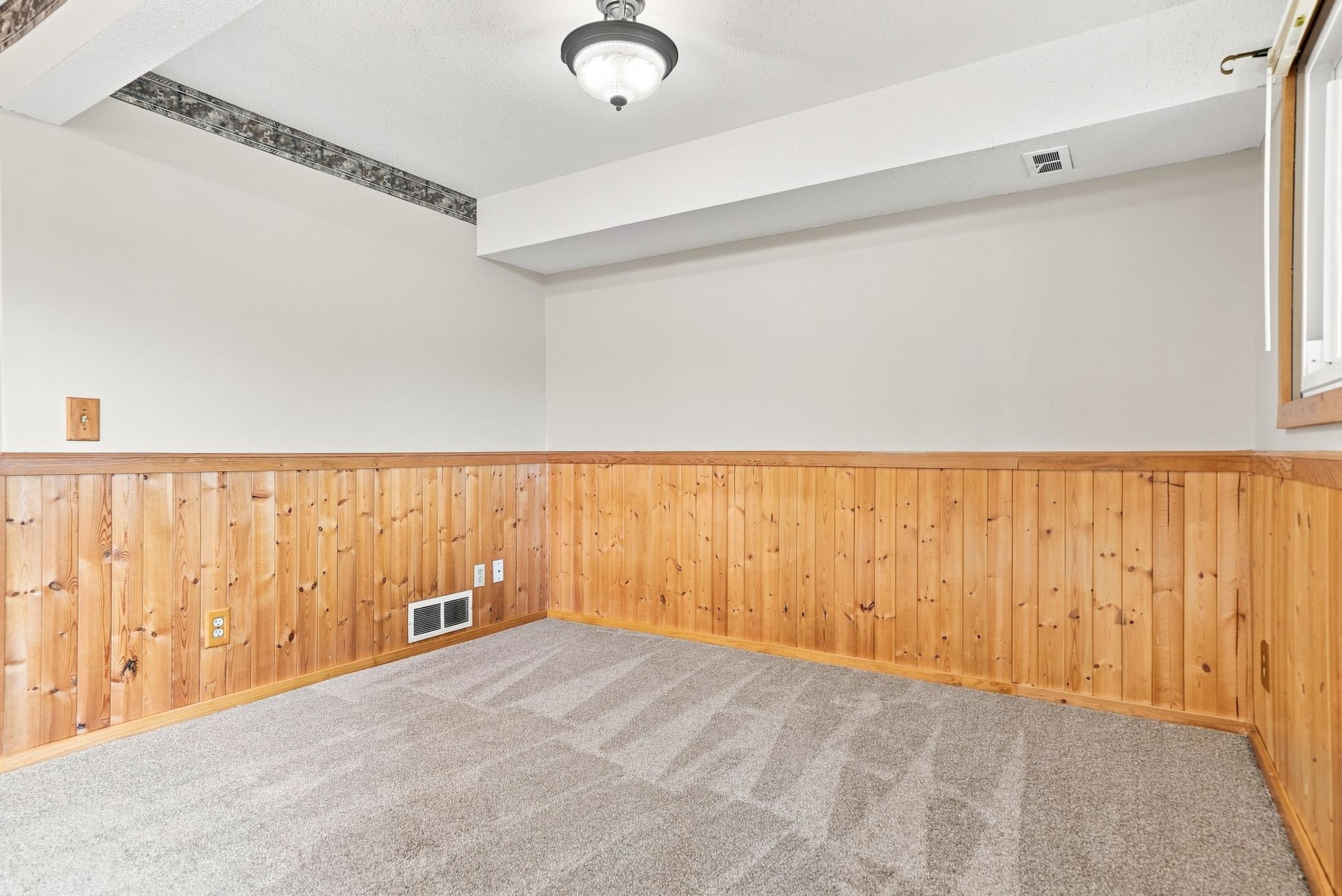 View of Residential at 1716 Woodgate Lane, Eagan MN 55122, Eagan (54 of 76) - Mike Wilen | Minnesota Team Real Estate