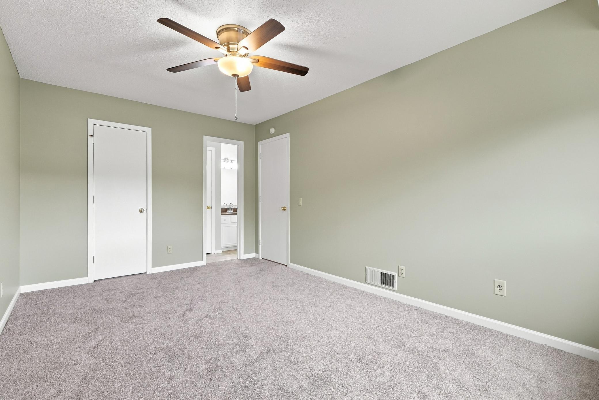 View of Residential at 1716 Woodgate Lane, Eagan MN 55122, Eagan (43 of 76) - Mike Wilen | Minnesota Team Real Estate